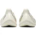 PK Yeezy Foam RNNR Ararat, G55486