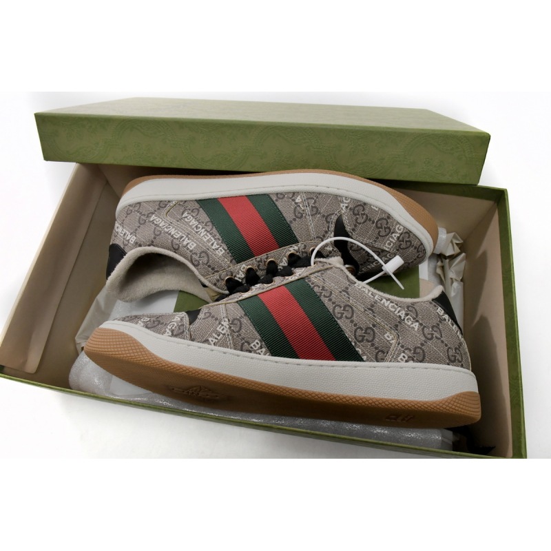 PK 9SFR8 4670 Gucci Screener, 674530