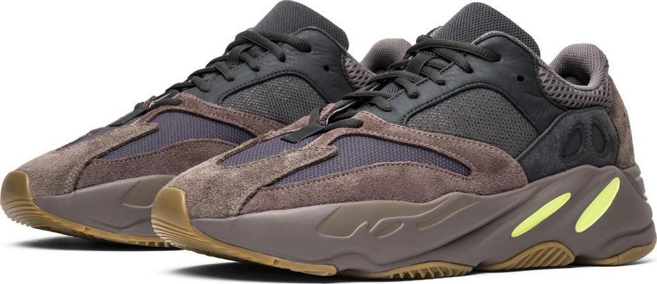 PK Yeezy Boost 700 Mauve, EE9614
