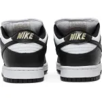 PK Dunk SB Low Stars Black (2021), DH3228-102