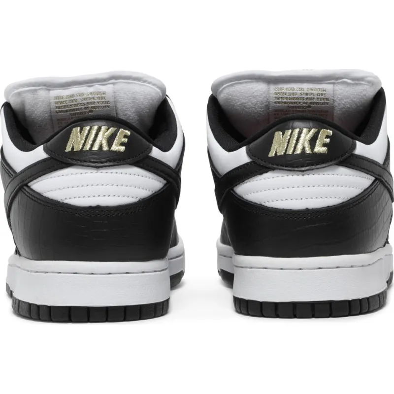 PK Dunk SB Low Stars Black (2021), DH3228-102