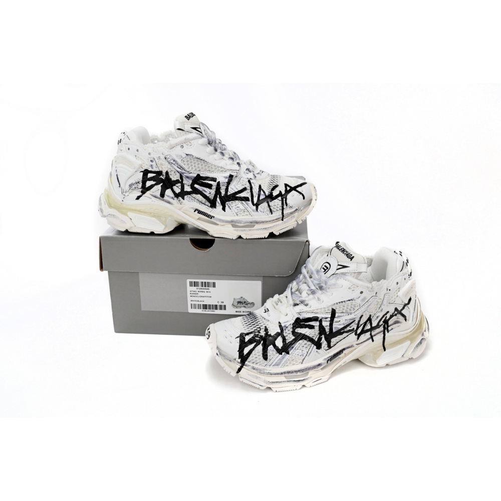 PK Balenciaga Runner White And Black Characters, 677402 W3RBQ 9010