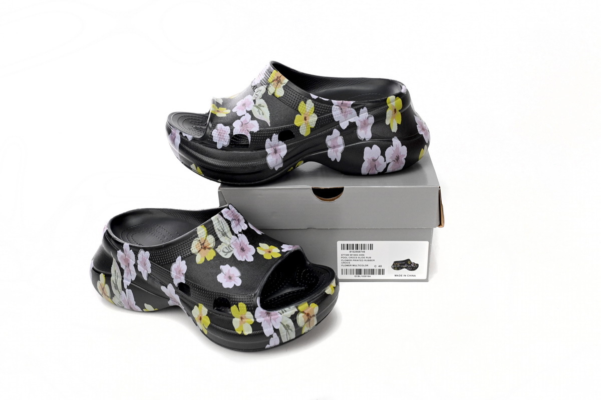 PK BALENCIAGA Pool Croc Watermark Black, 677389 W1S8G 6556