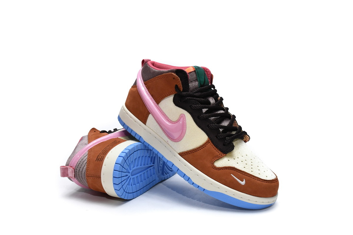 PK Dunk SB Mid Social Status Free Lunch Chocolate Milk, DJ1173-700