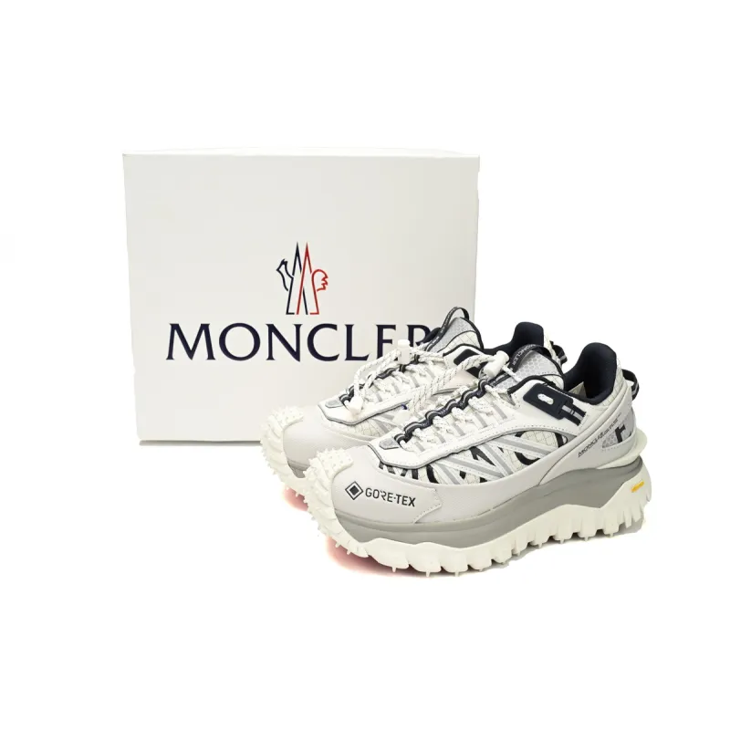 Moncler Black White and Black I209A 4MDD090 M3311