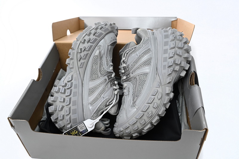  Perfectkicks Balenciaga Defender Balenciaga Grey ，685611 W2RA6 1200