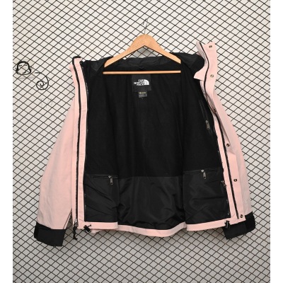 PK TheNorthFace Black and White 02