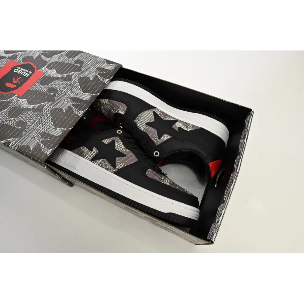 H12  A Bathing Ape Bape Sta Low Black and Red Co Branding, 7123-191-901