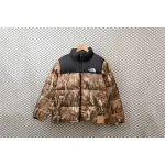 PK TheNorthFace Splicing White And Maple Leaf