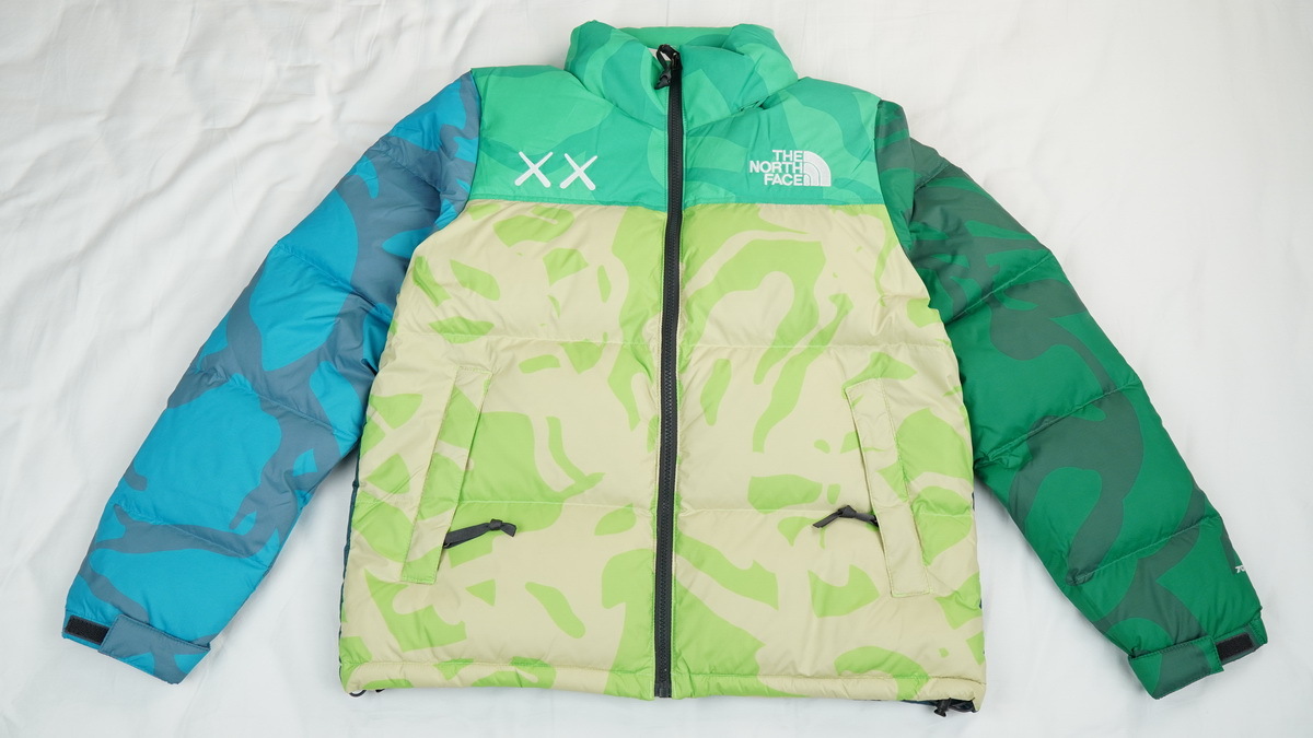 PK TheNorthFace Splicing White And XX Green