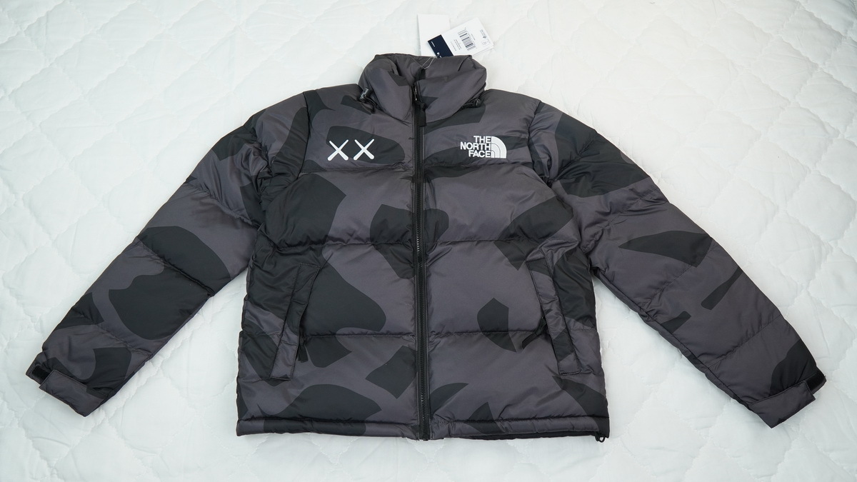 PK TheNorthFace Splicing White And XX black
