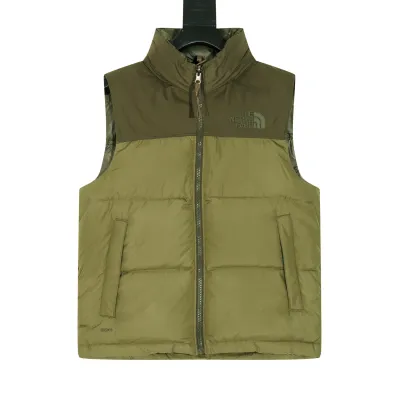 TheNorthFace Green vest down jacket 01