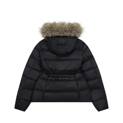 Moncler -Down jacket with Fox fur collar 02