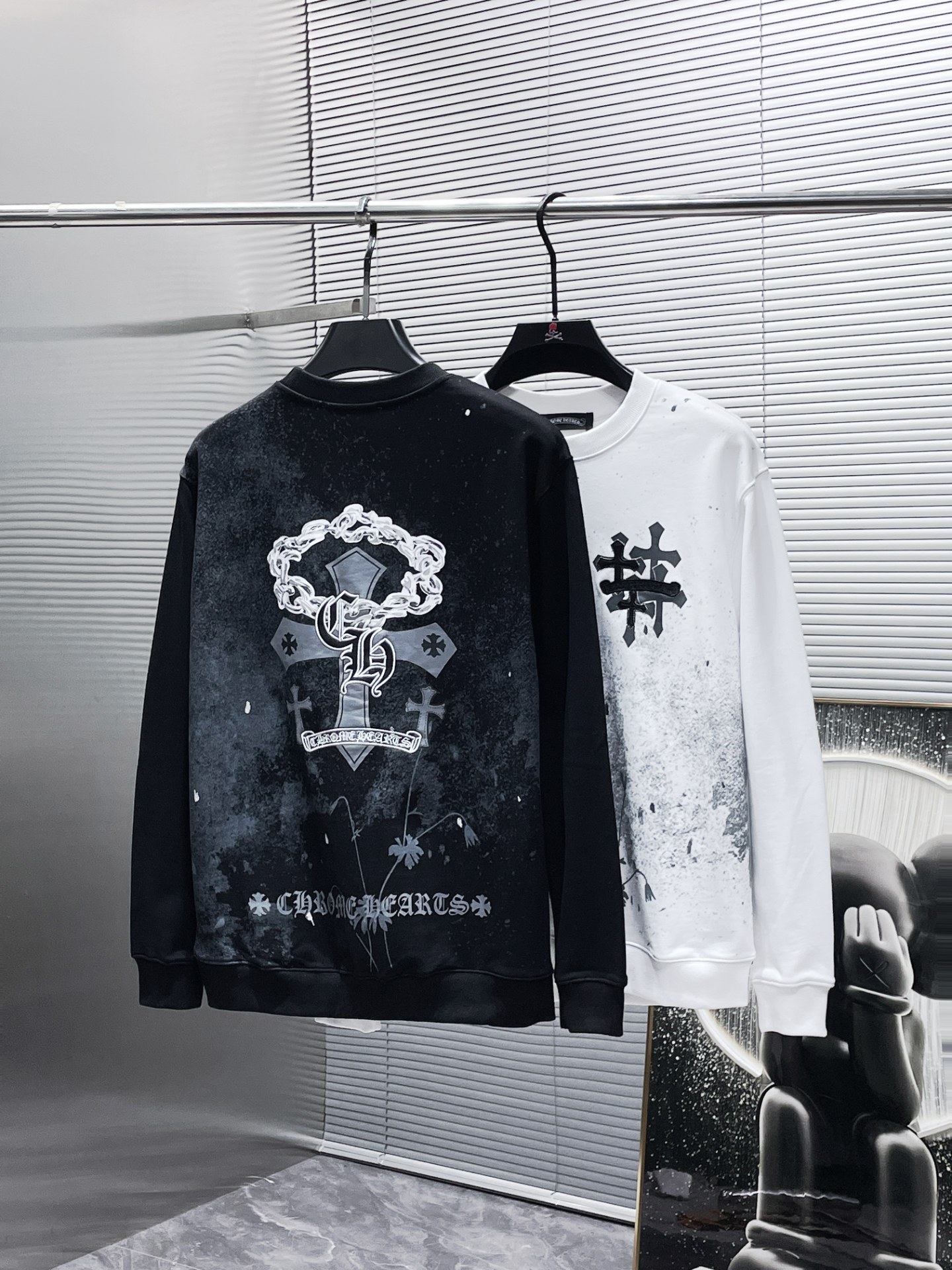  CHROME HEART Hoodie  Black andWhite,8639