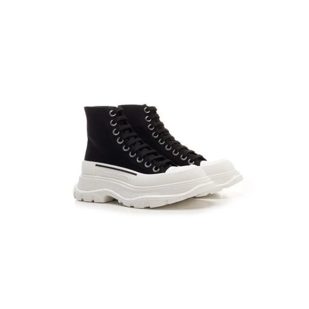 PK  White "tread Slick" Lace-up Combat Boot