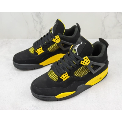 Air Jordan 4 Thunder 02