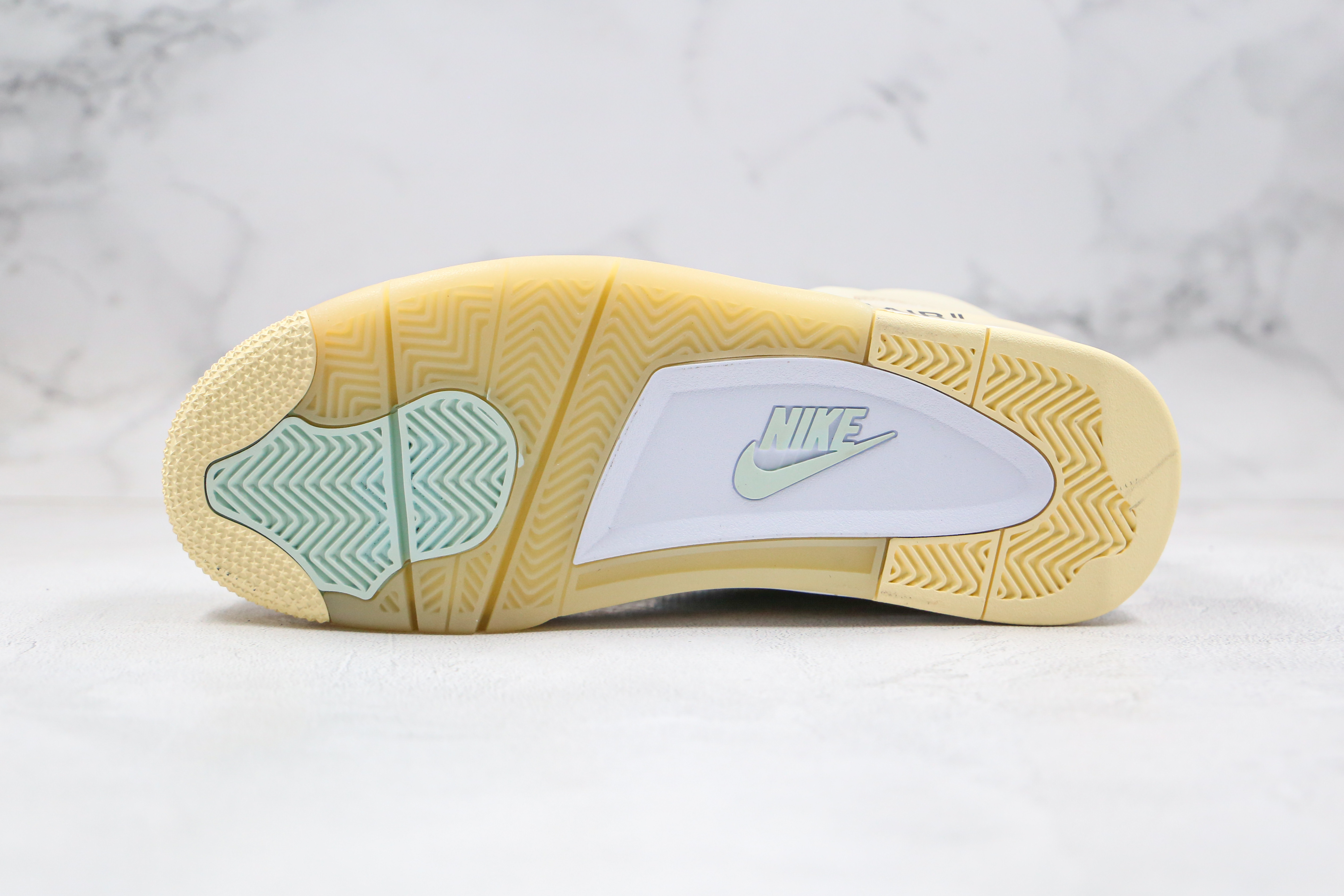 OFF White x Air Jordan 4 Sail