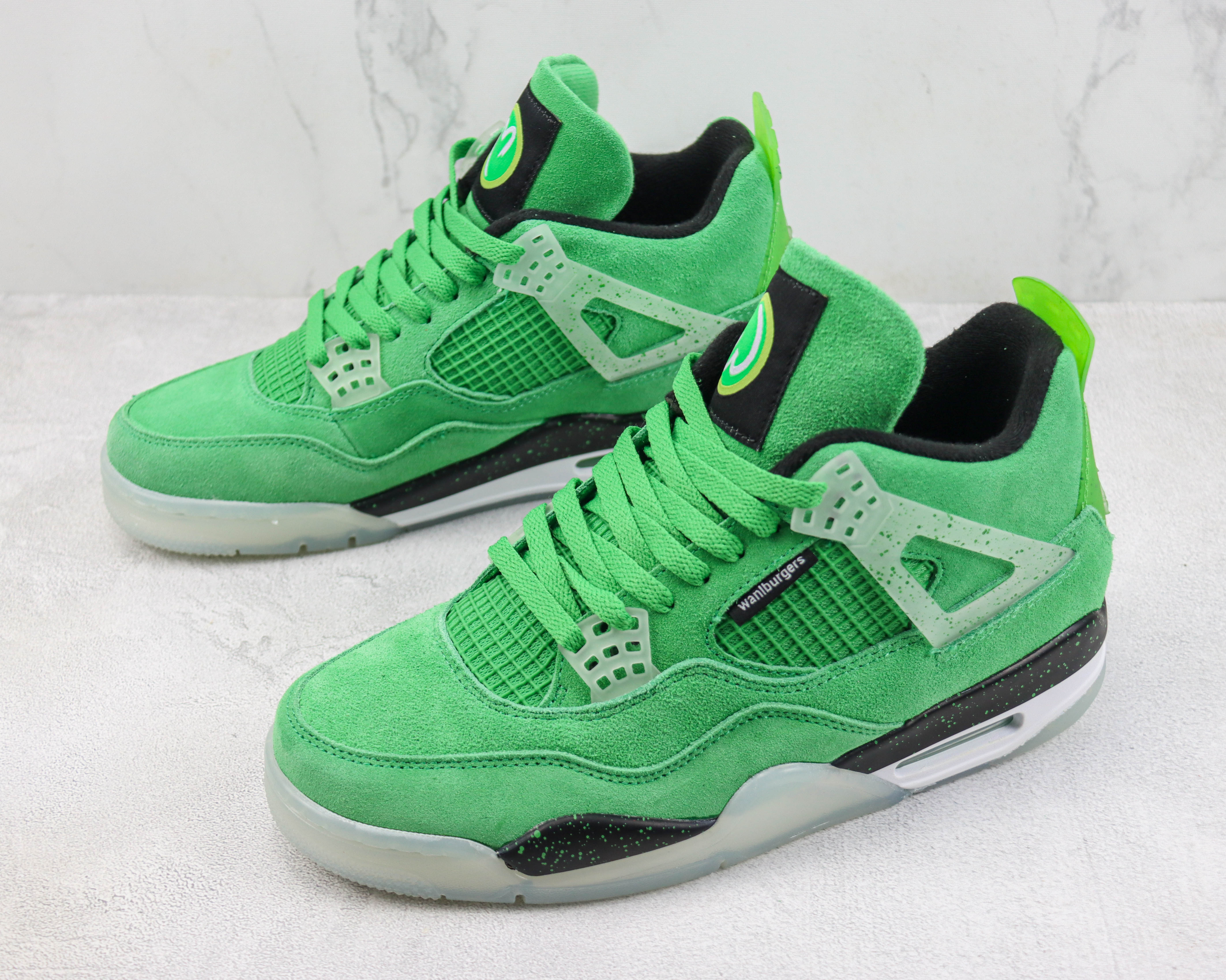 Air Jordan 4 Retro Emerald Green Black