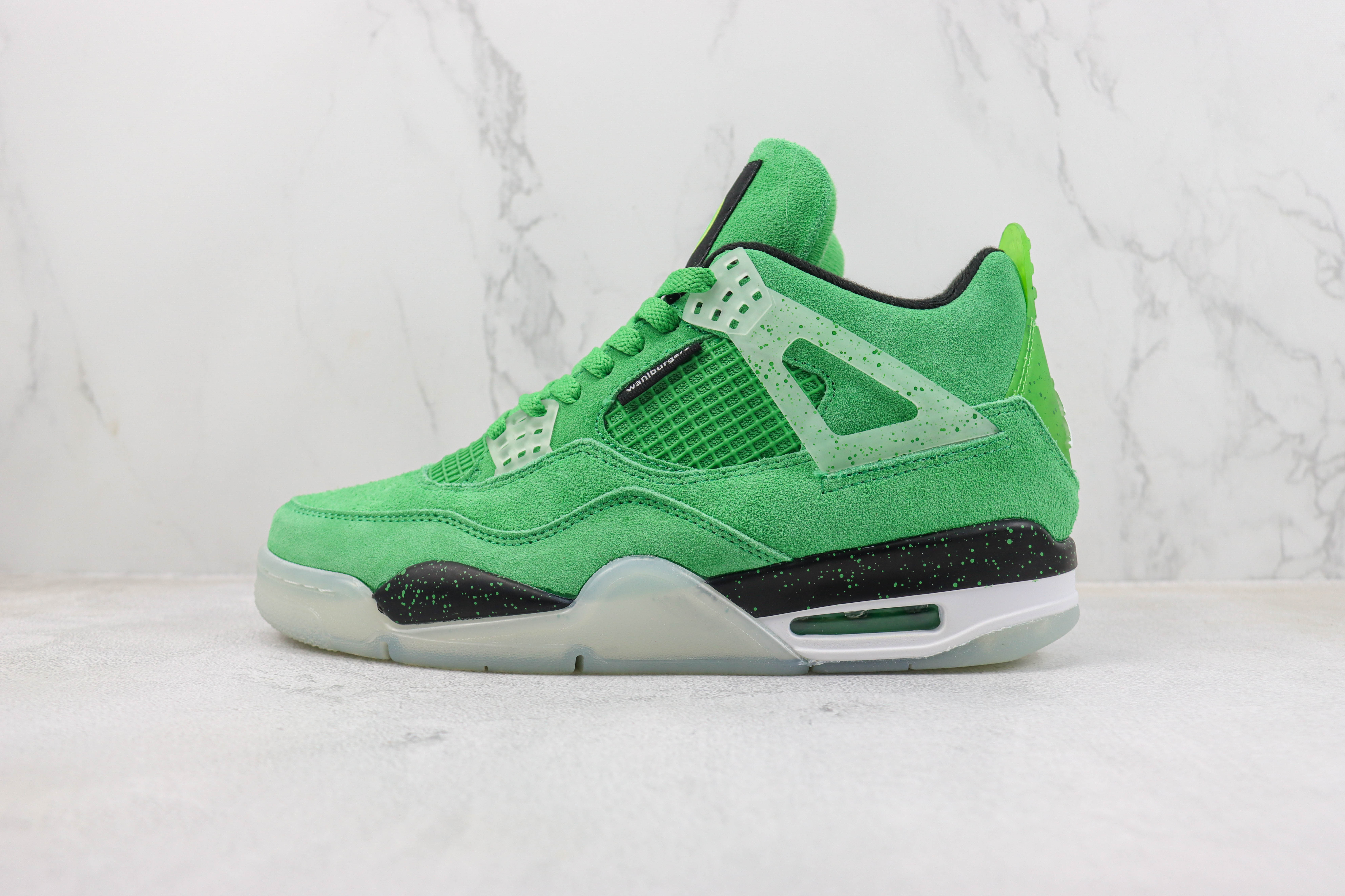 Air Jordan 4 Retro Emerald Green Black