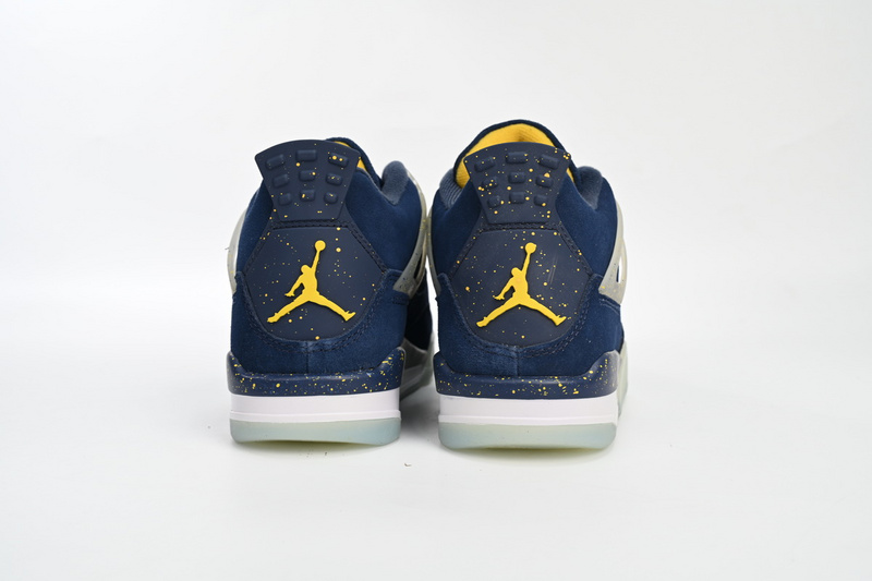 Air Jordan 4 Retro University of Michigan