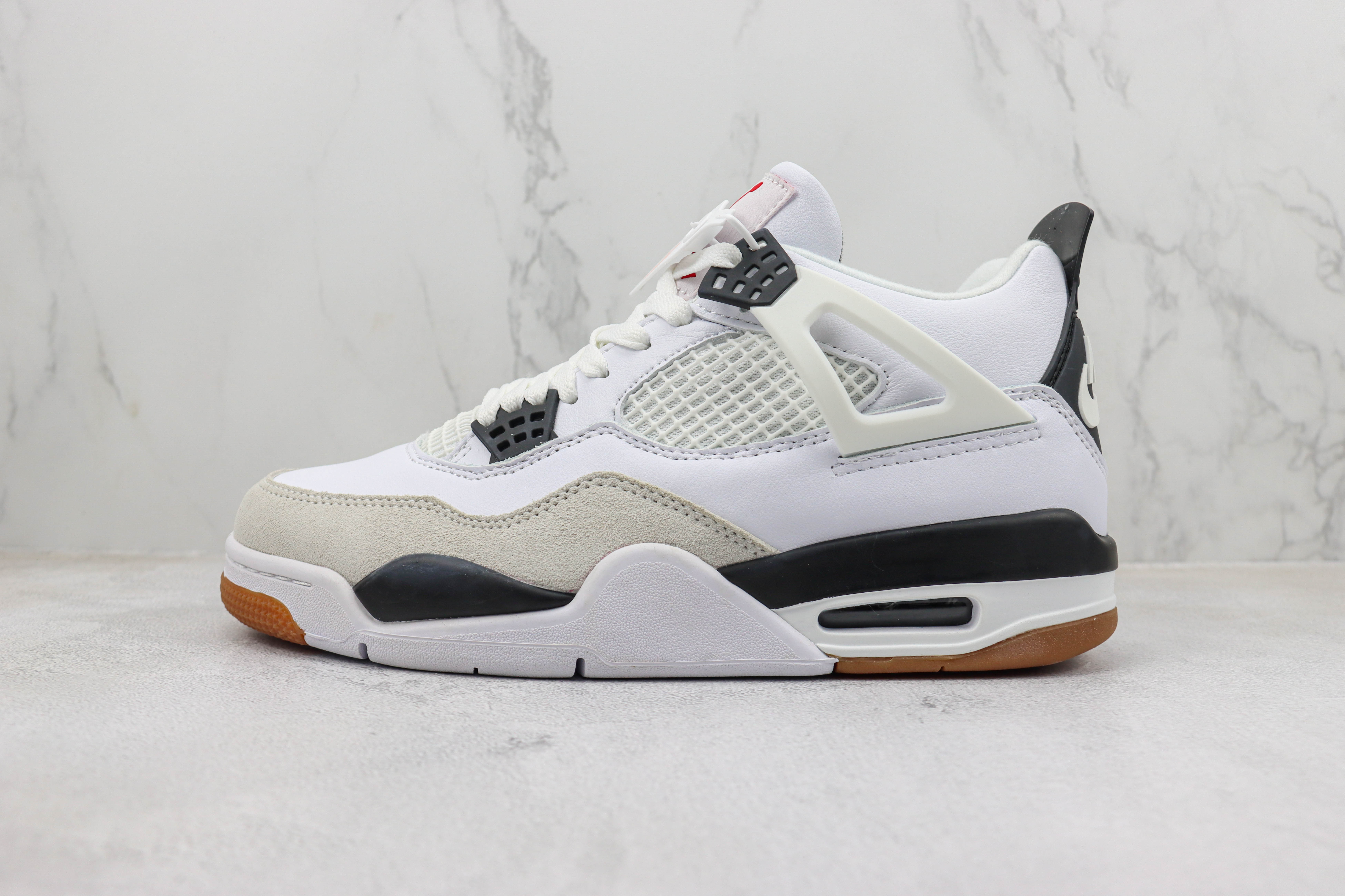 Air Jordan 4 White Black