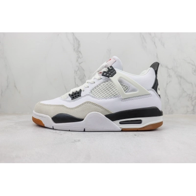 Air Jordan 4 White Black 01
