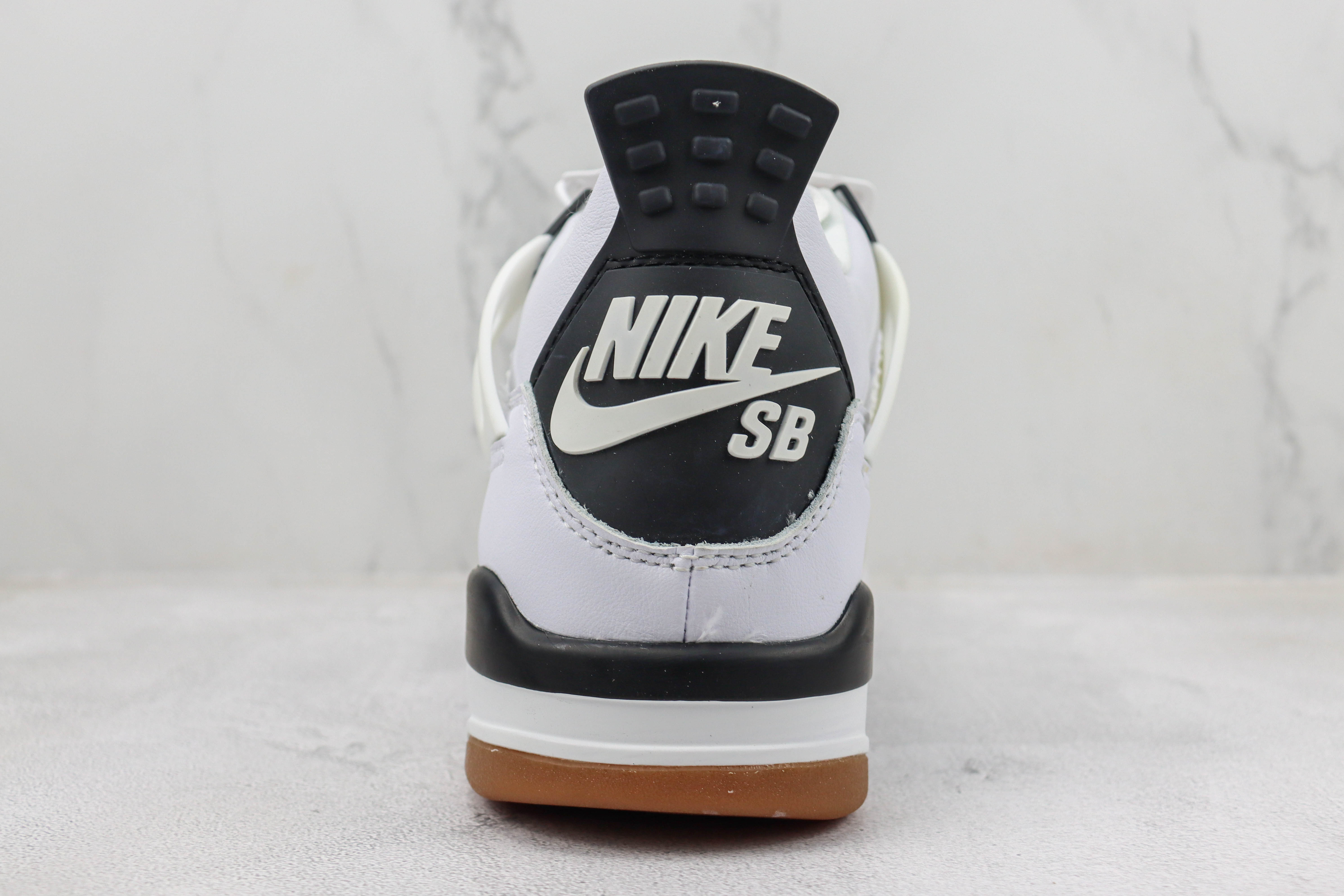Air Jordan 4 White Black