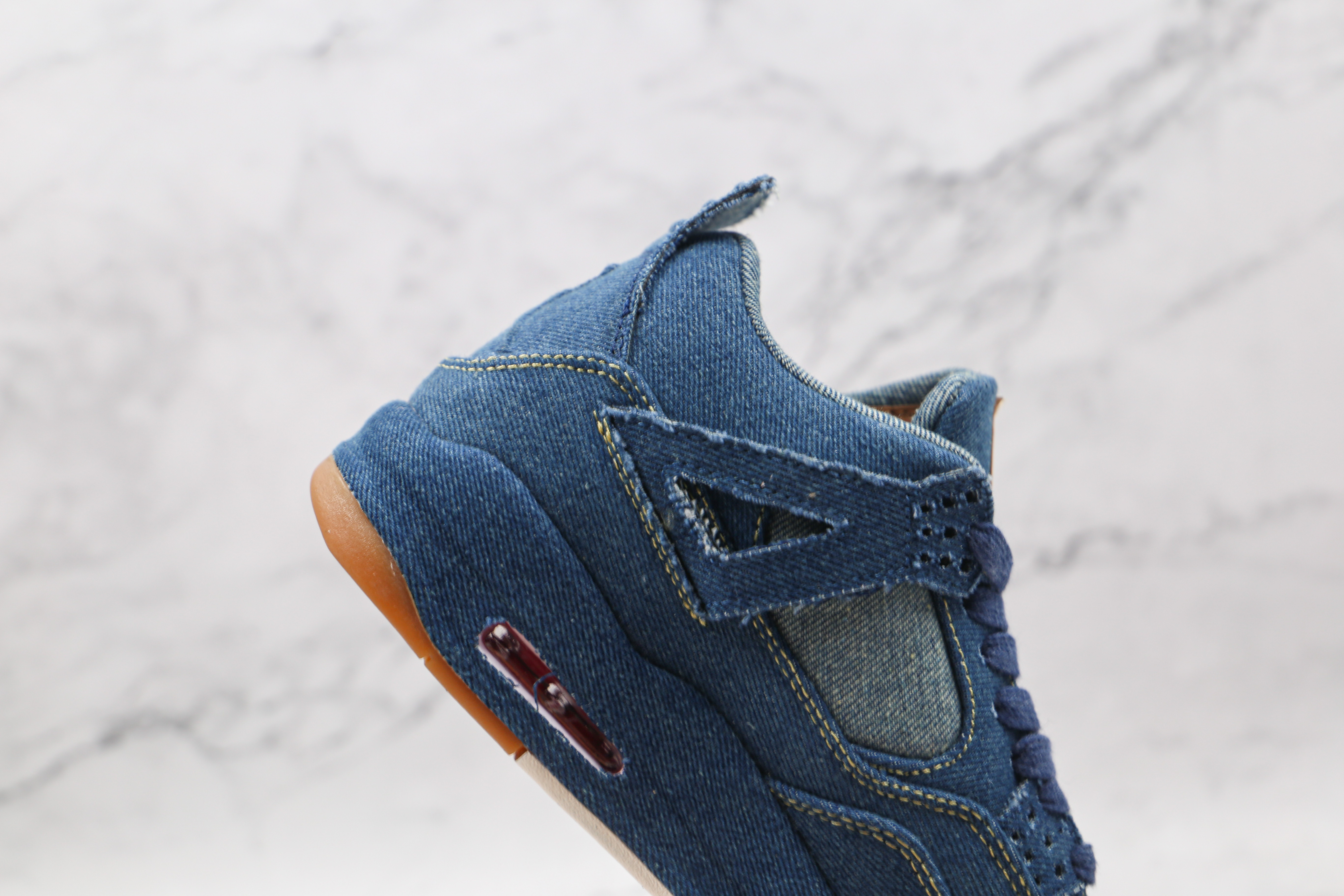 Levi’s x Air Jordan 4 Levi's Blue