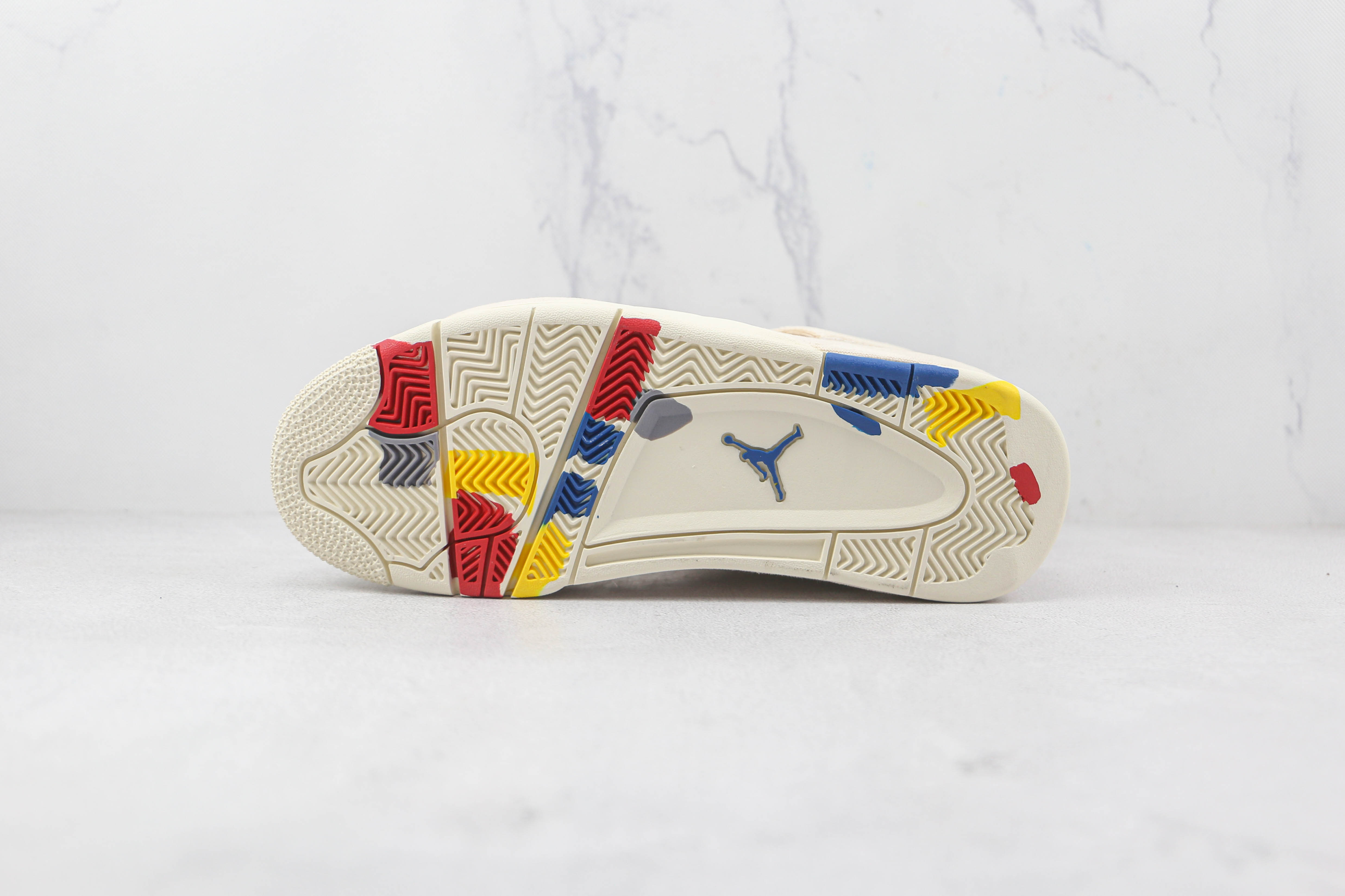 Air Jordan 4 WMNS “Canvas”