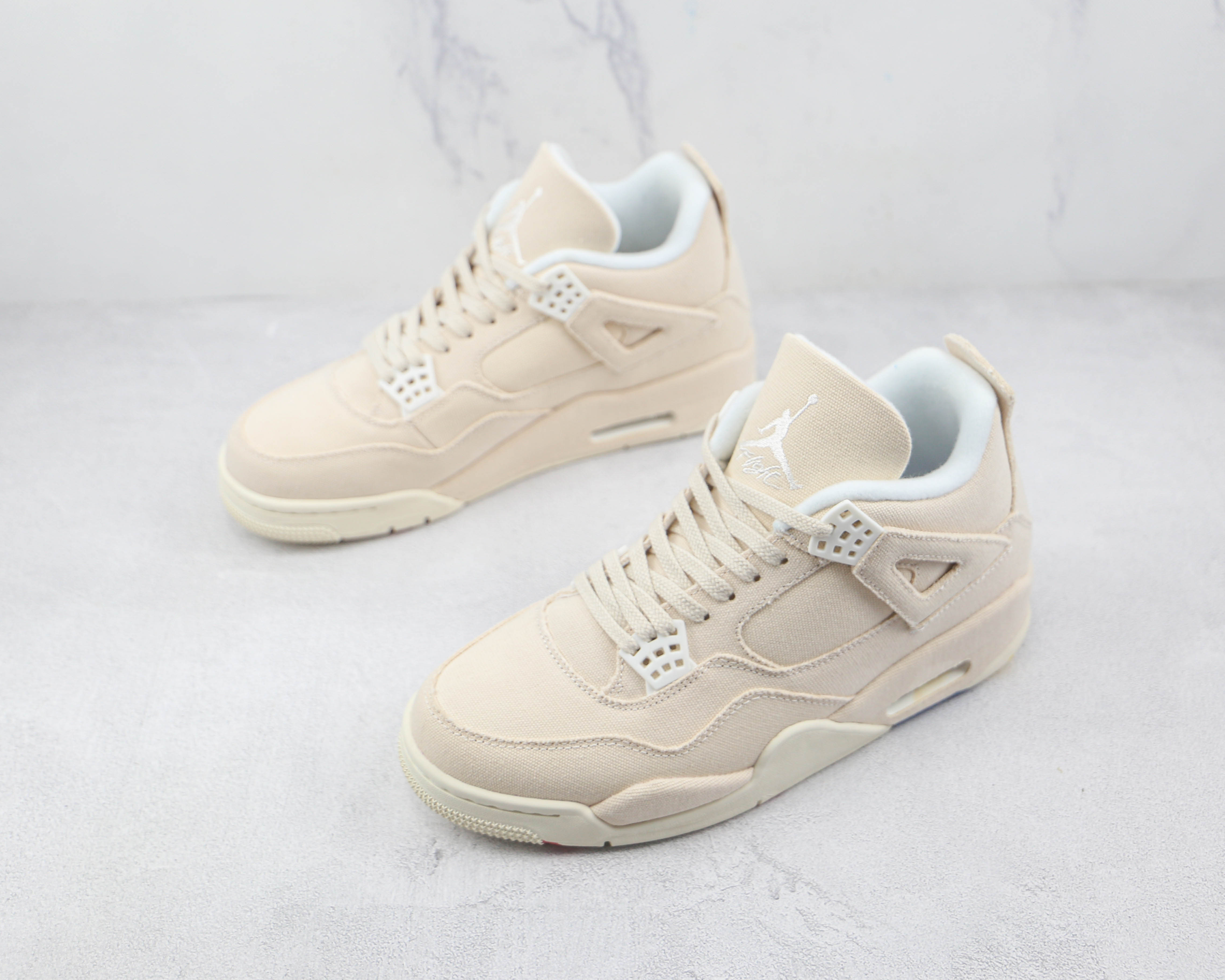 Air Jordan 4 WMNS “Canvas”