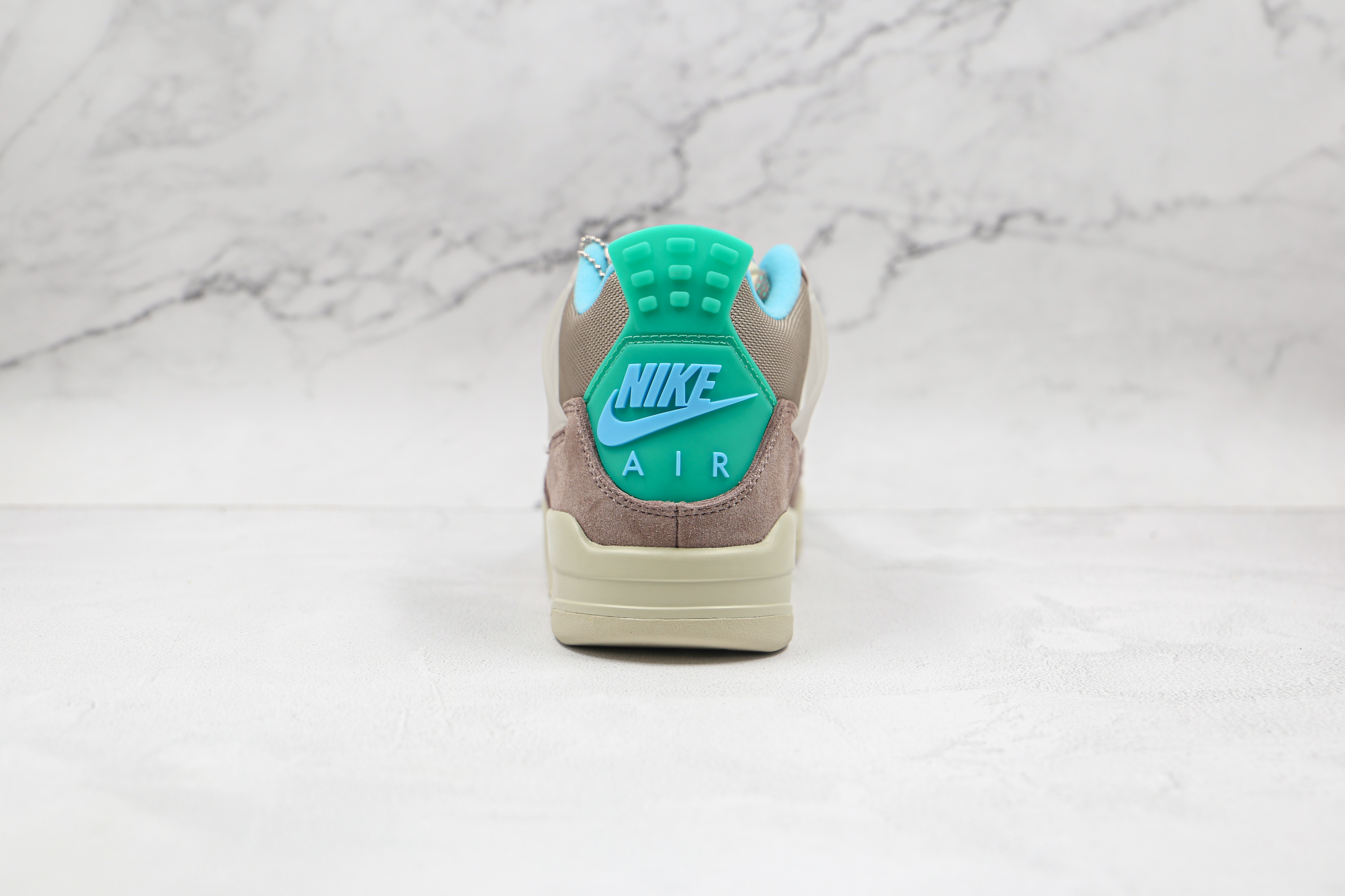 Union LA x Air Jordan 4 Taupe Haze