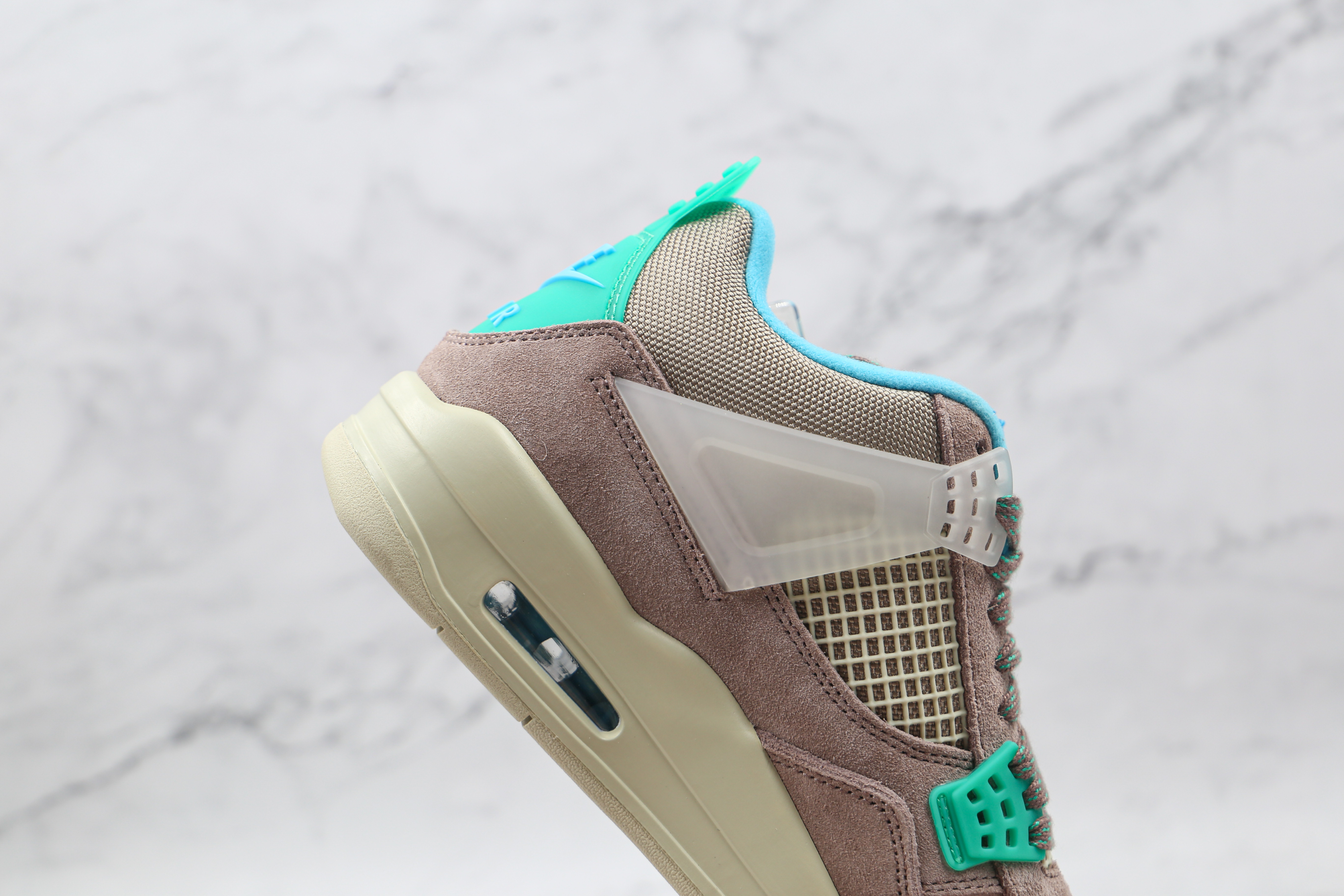 Union LA x Air Jordan 4 Taupe Haze