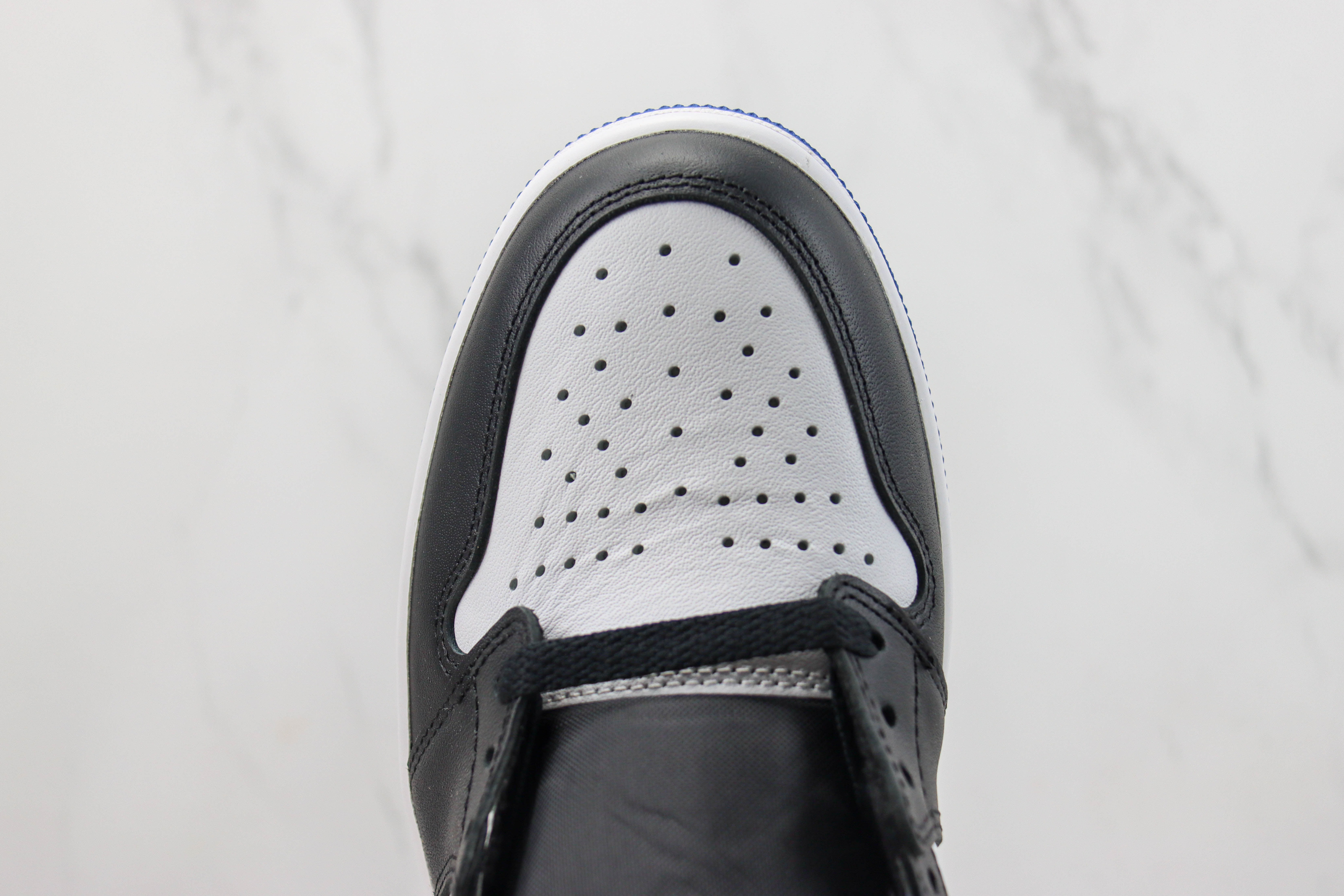 Air Jordan 1 Retro High OG x Fragment Design