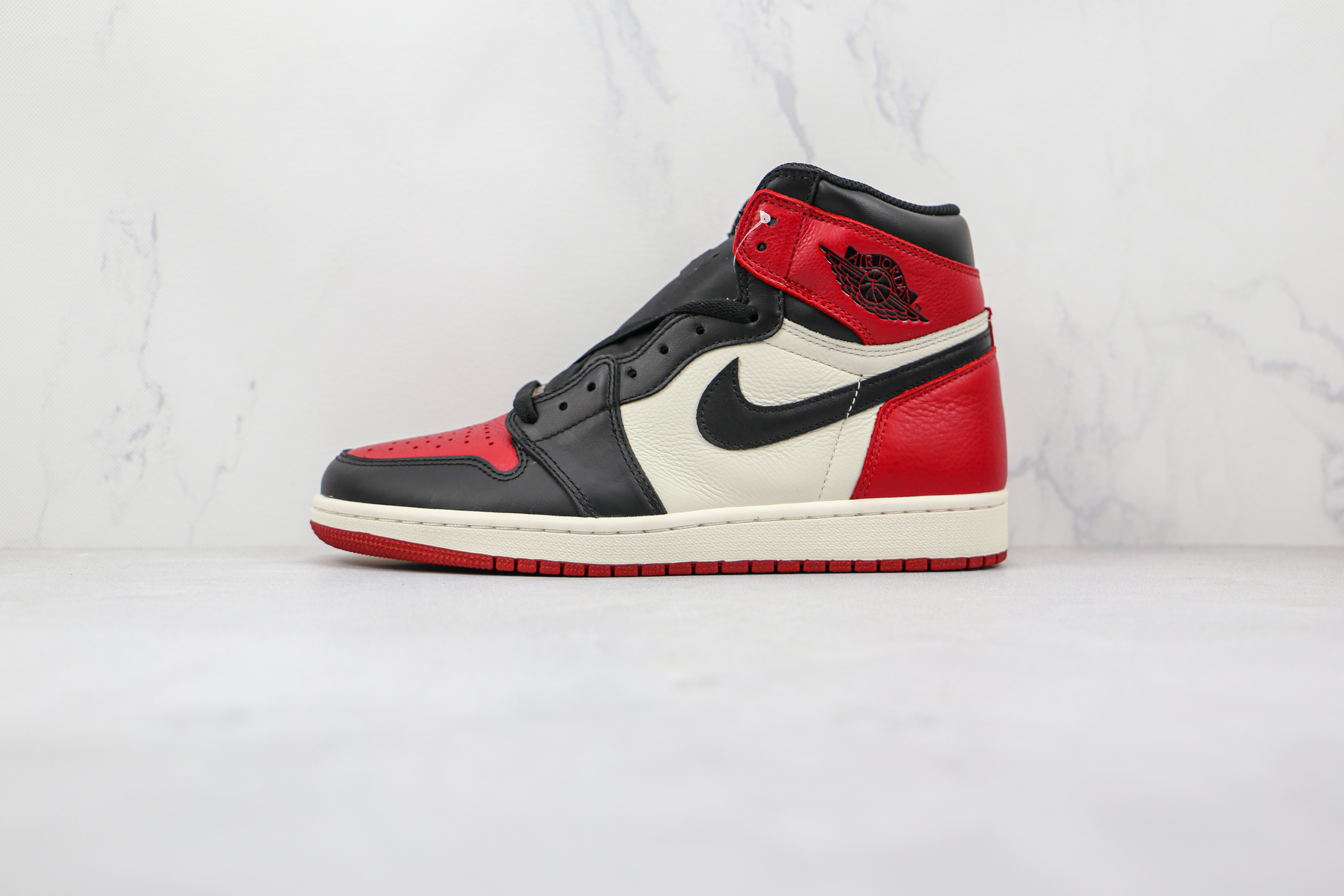 Air Jordan 1 High OG“Bred Toe”