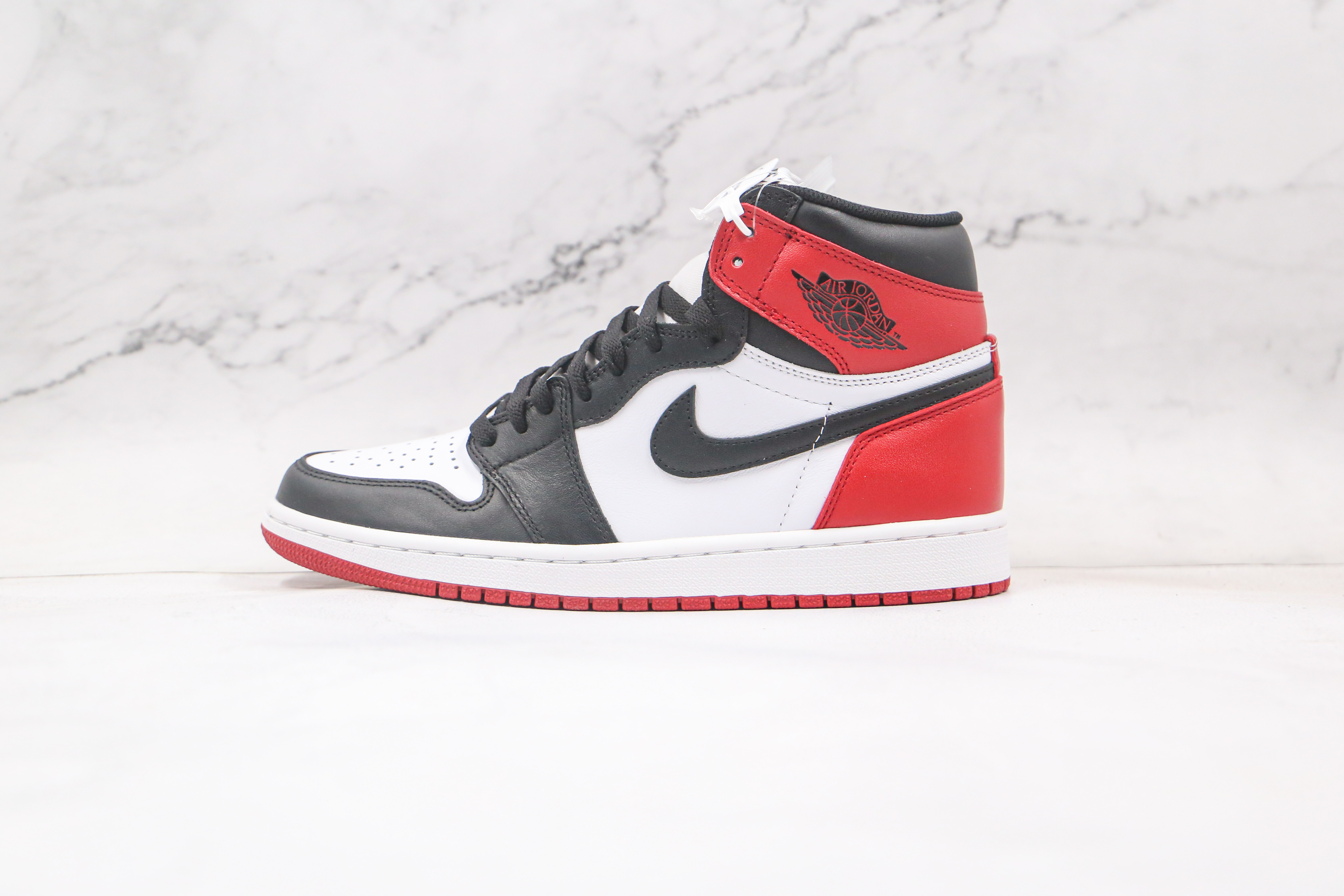 Air Jordan 1 OG High 'Black Toe'