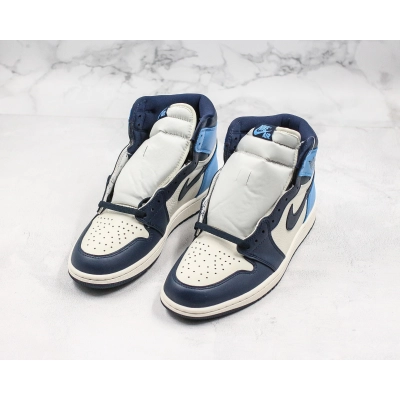 Air Jordan 1 Retro High OG Obsidian University Blue 02