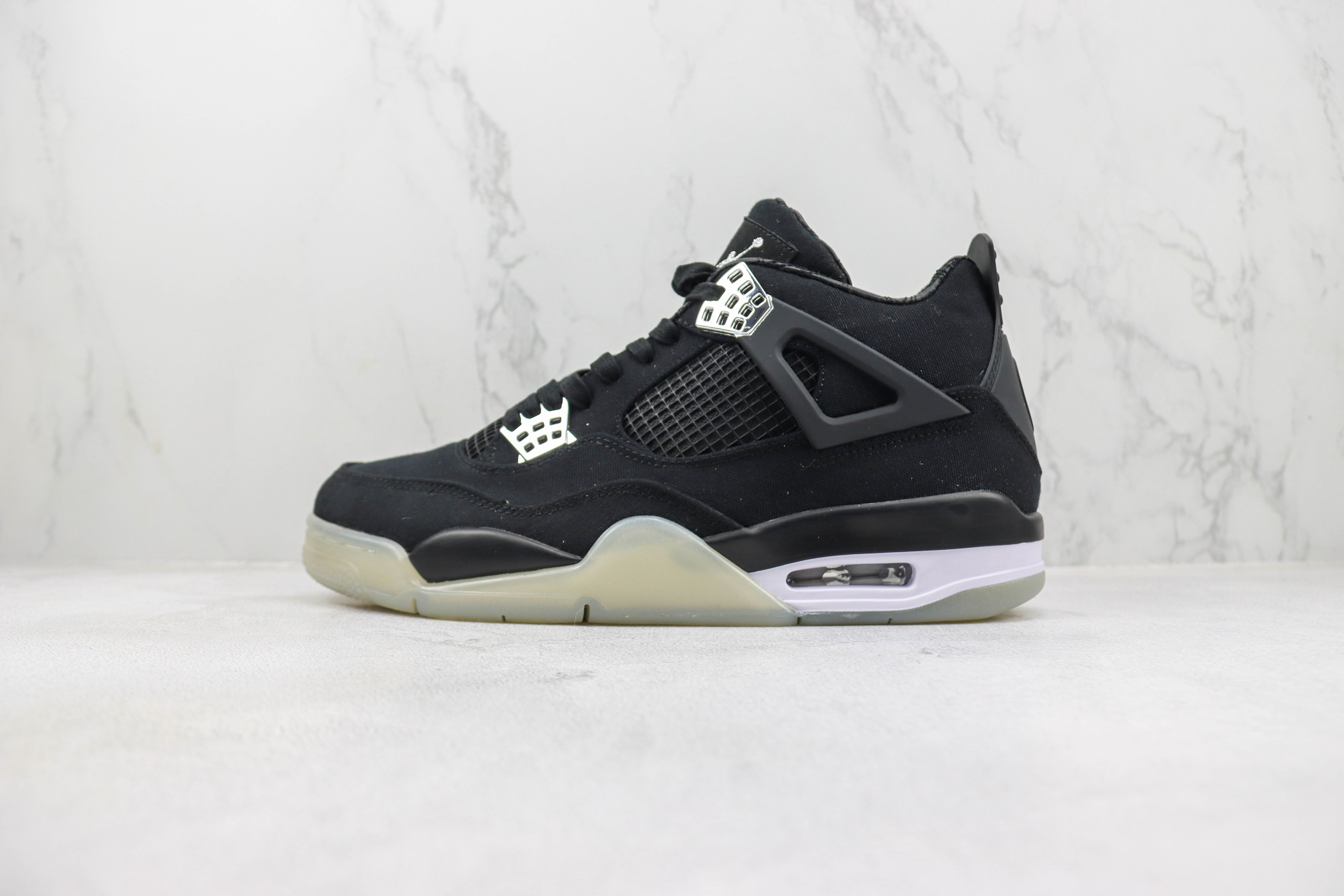 Air Jordan 4 Retro Amu's joint name