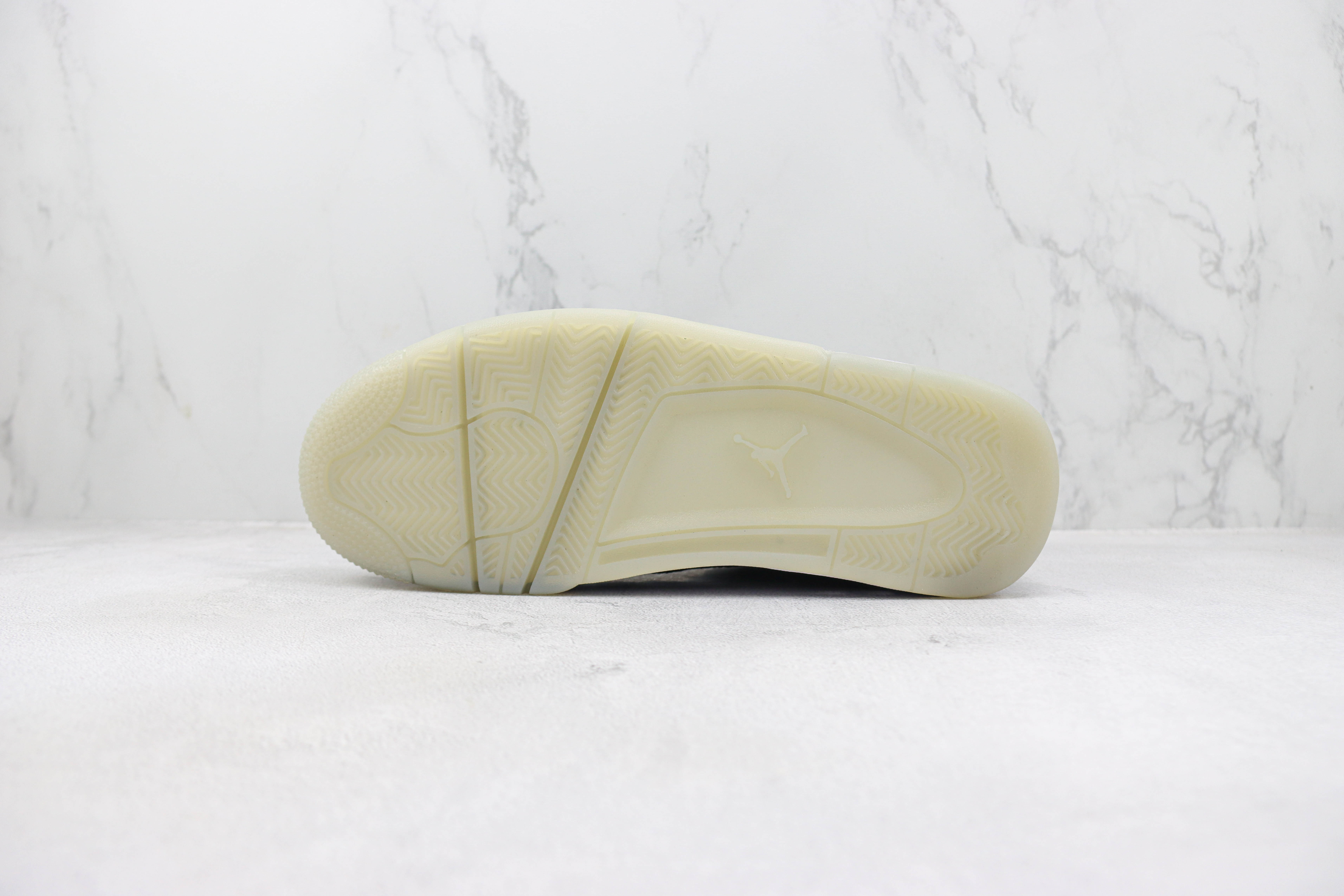 Air Jordan 4 Retro Amu's joint name