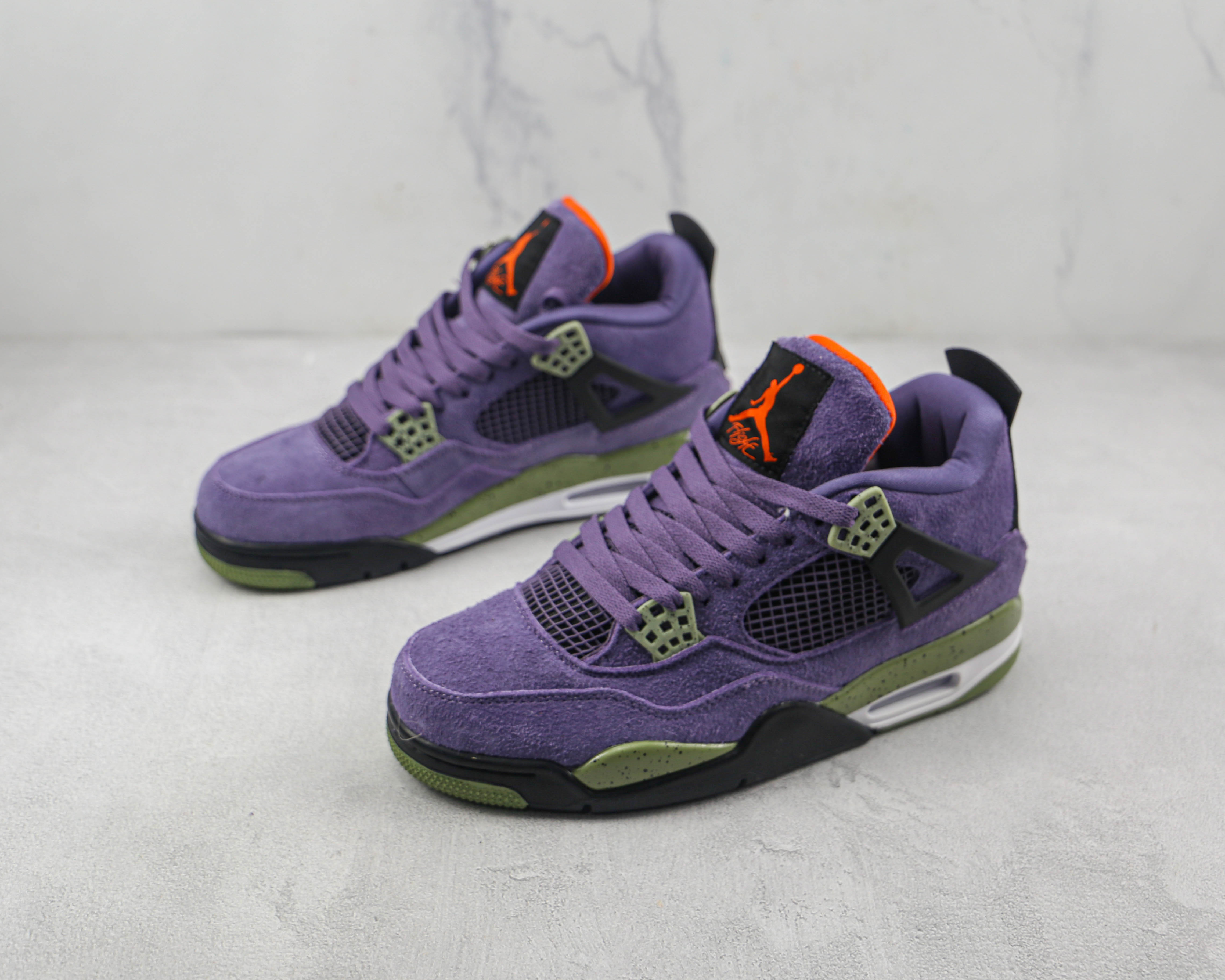 Air Jordan 4 Retro Canyon Purple
