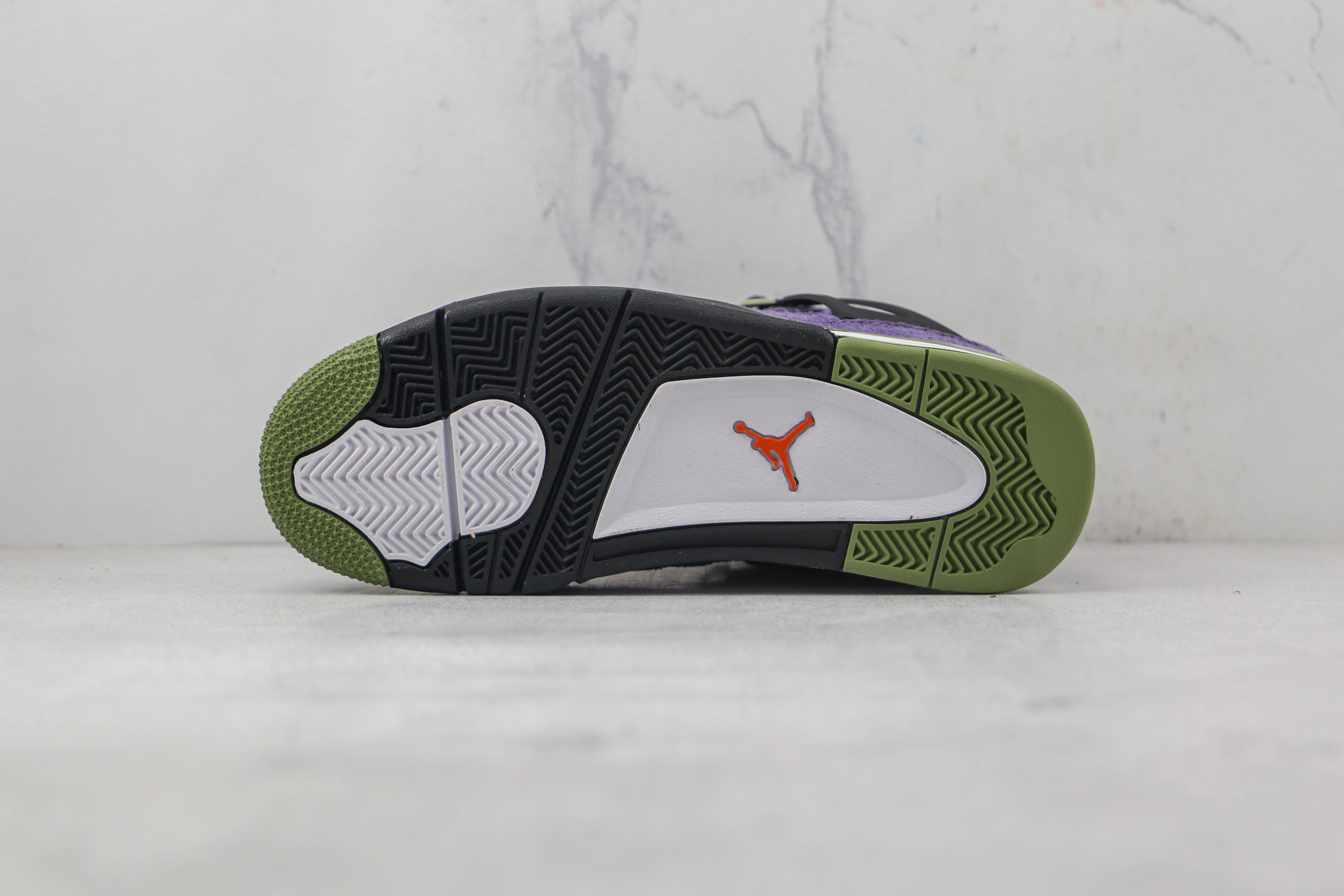 Air Jordan 4 Retro Canyon Purple