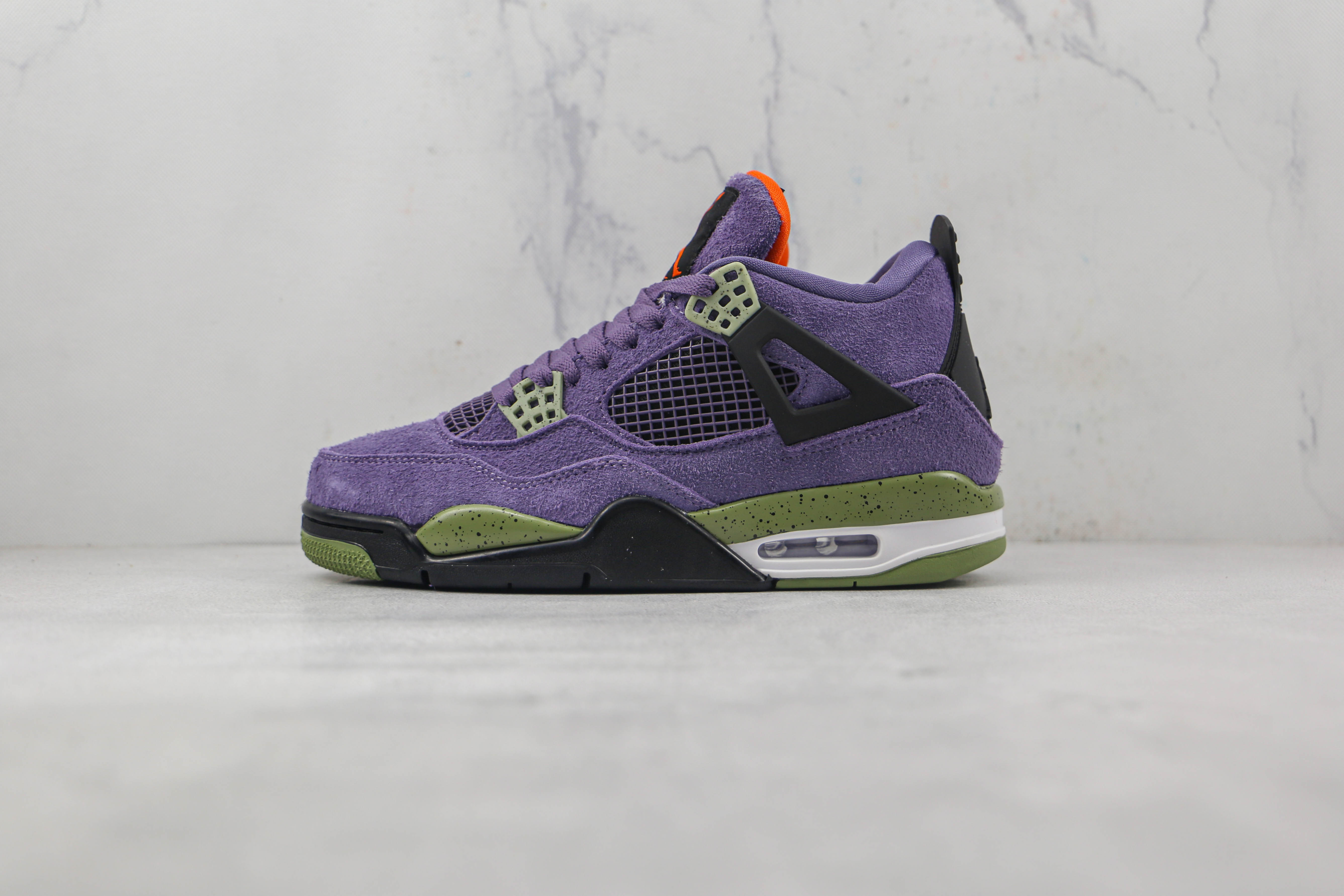 Air Jordan 4 Retro Canyon Purple