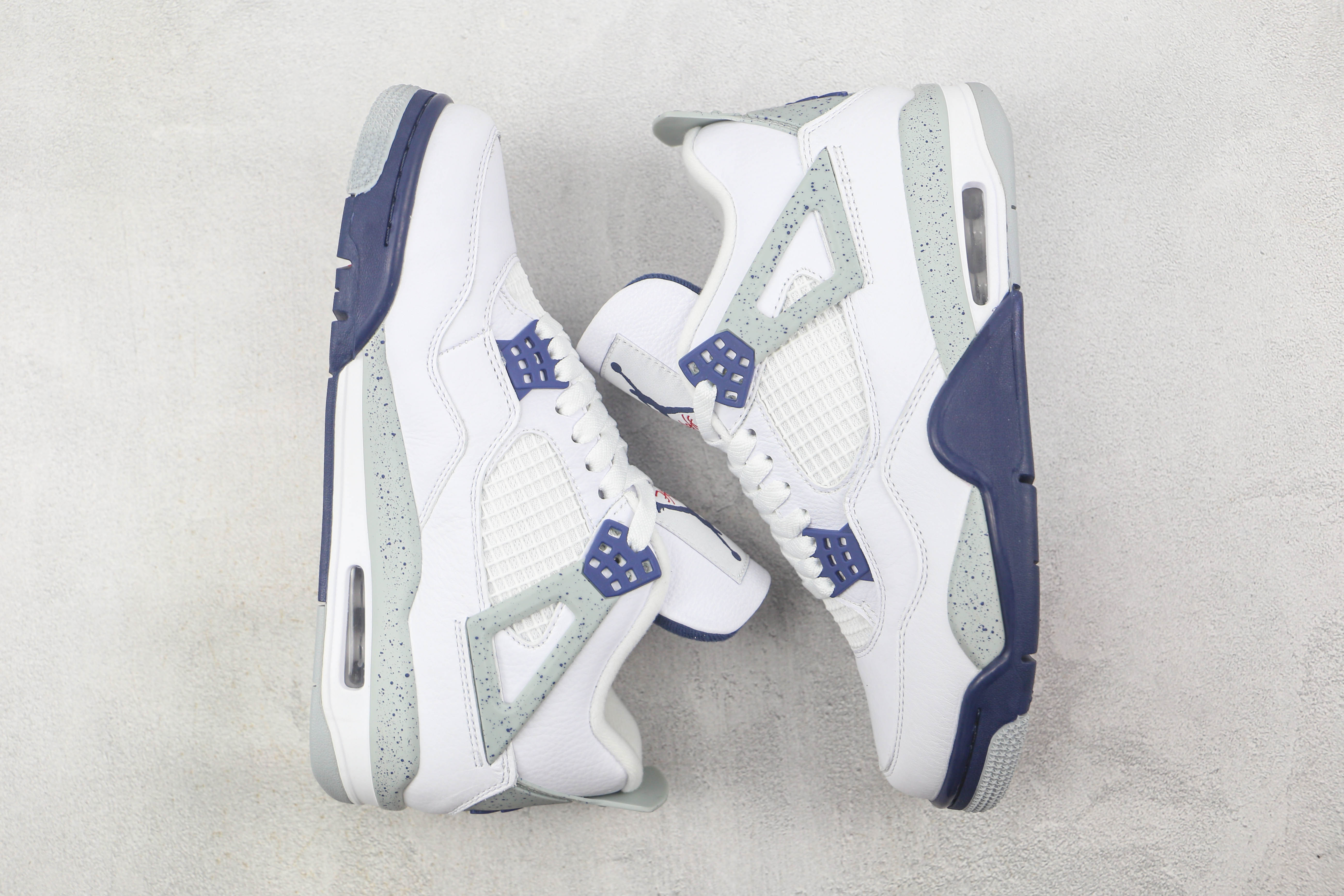 Air Jordan 4 Retro Midnight Navy