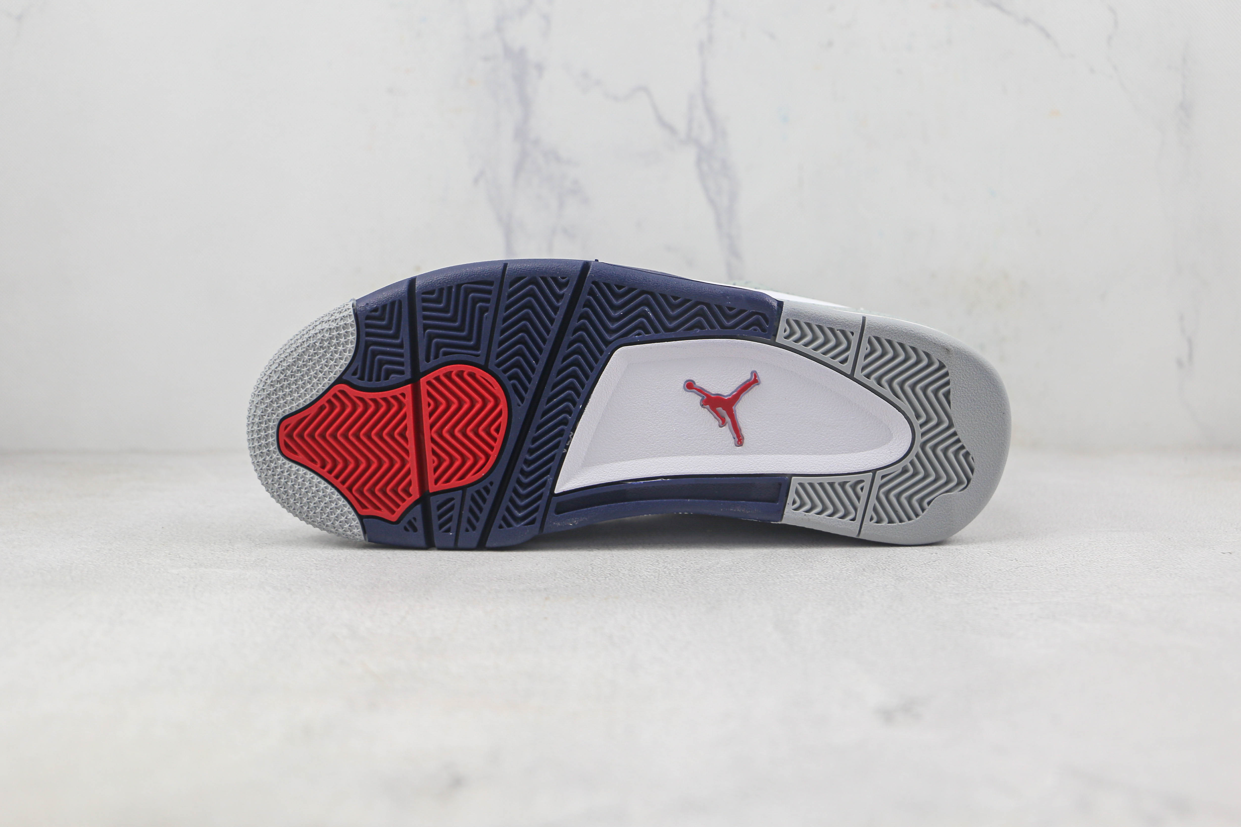 Air Jordan 4 Retro Midnight Navy