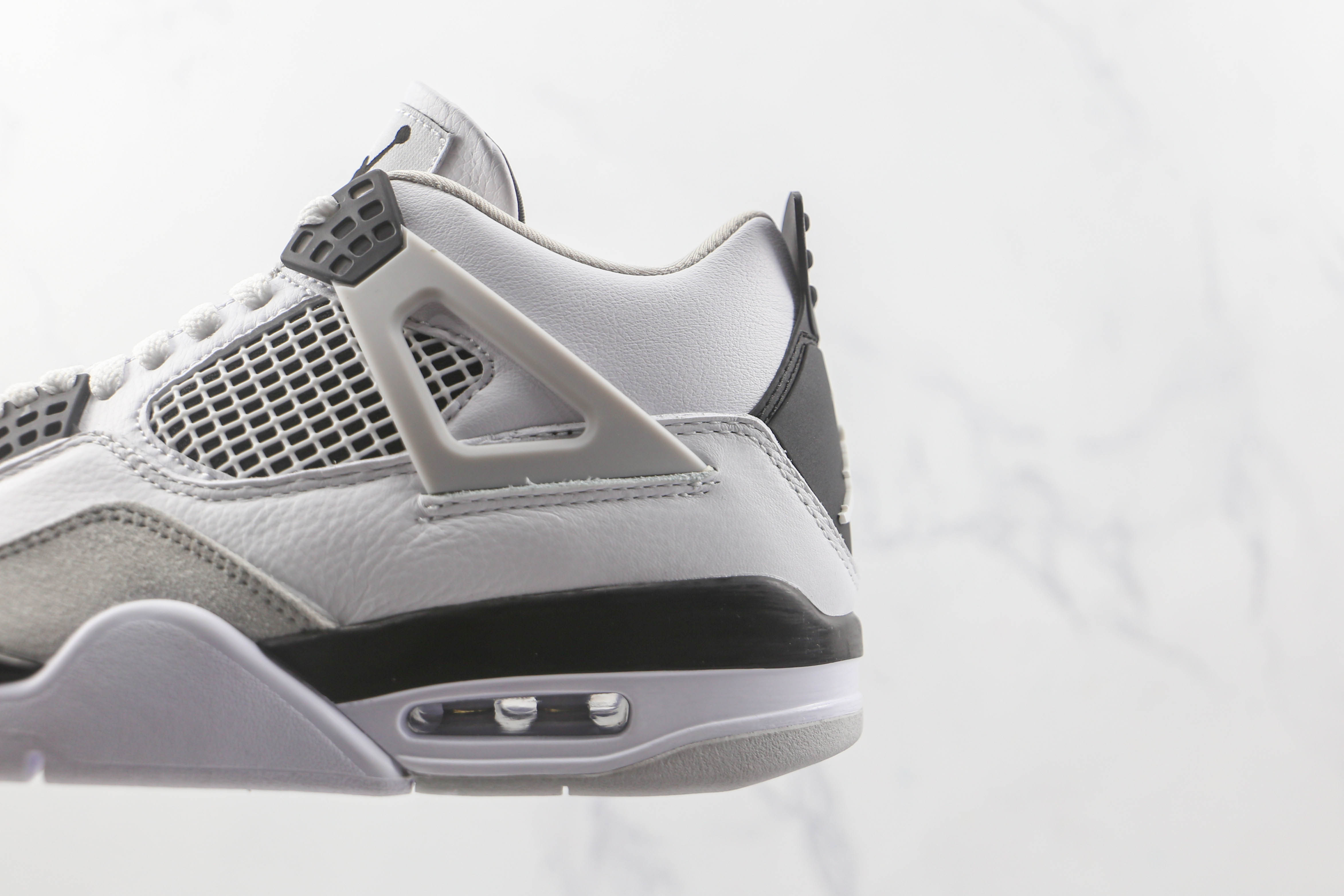 Air Jordan 4 Retro Military Black