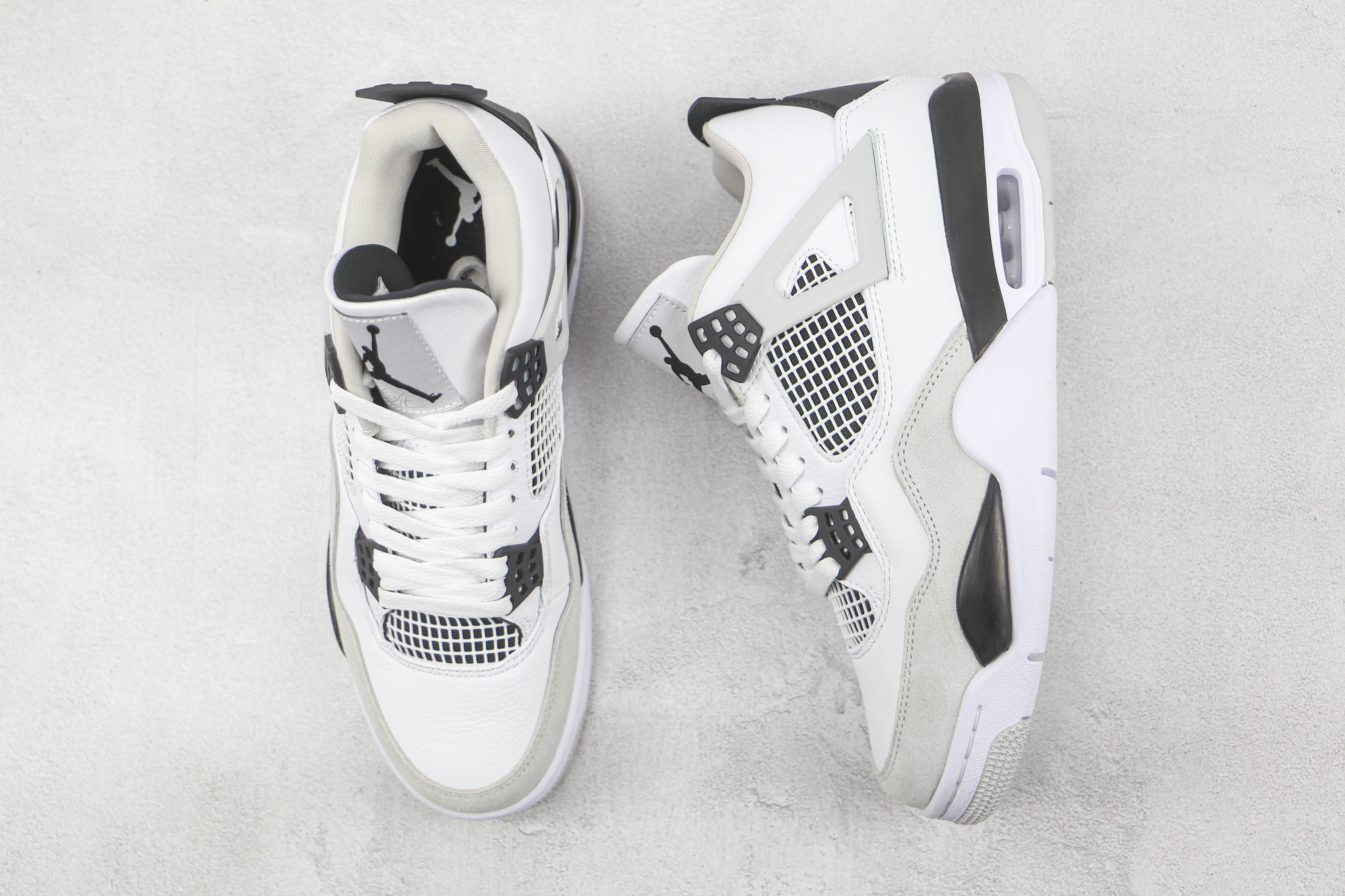 Air Jordan 4 Retro Military Black