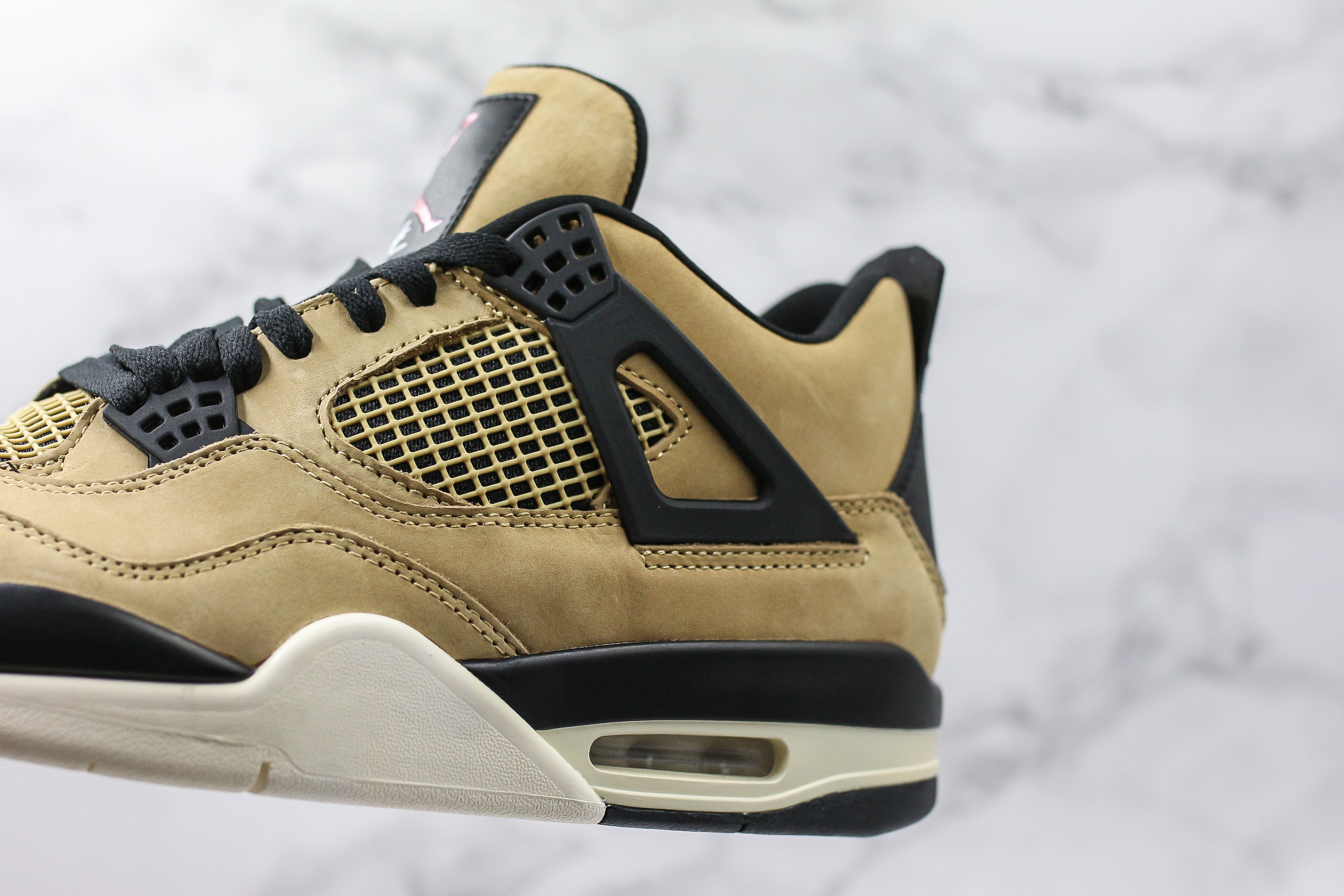 Air Jordan 4 Retro Pearl Milk Tea