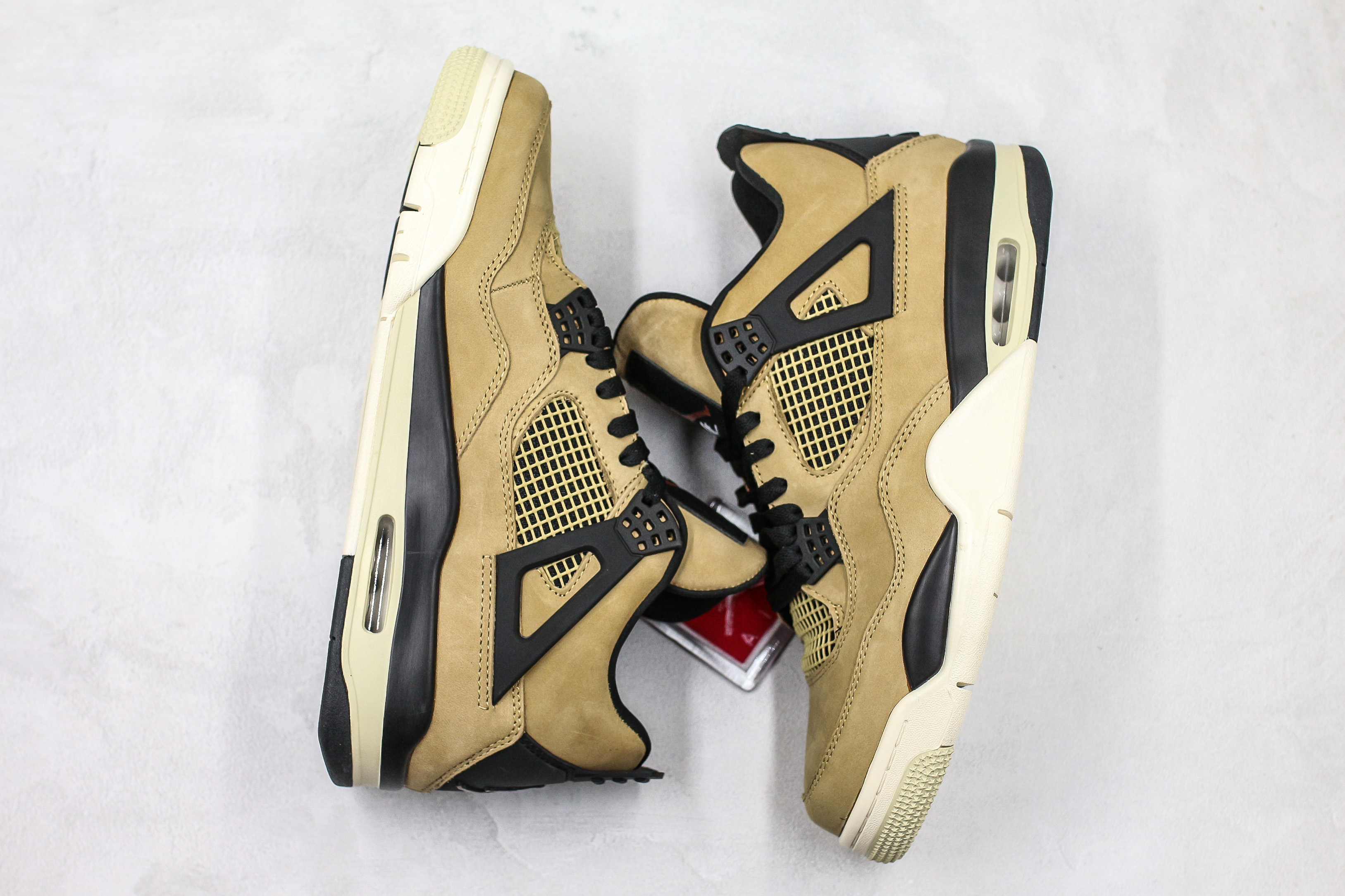 Air Jordan 4 Retro Pearl Milk Tea