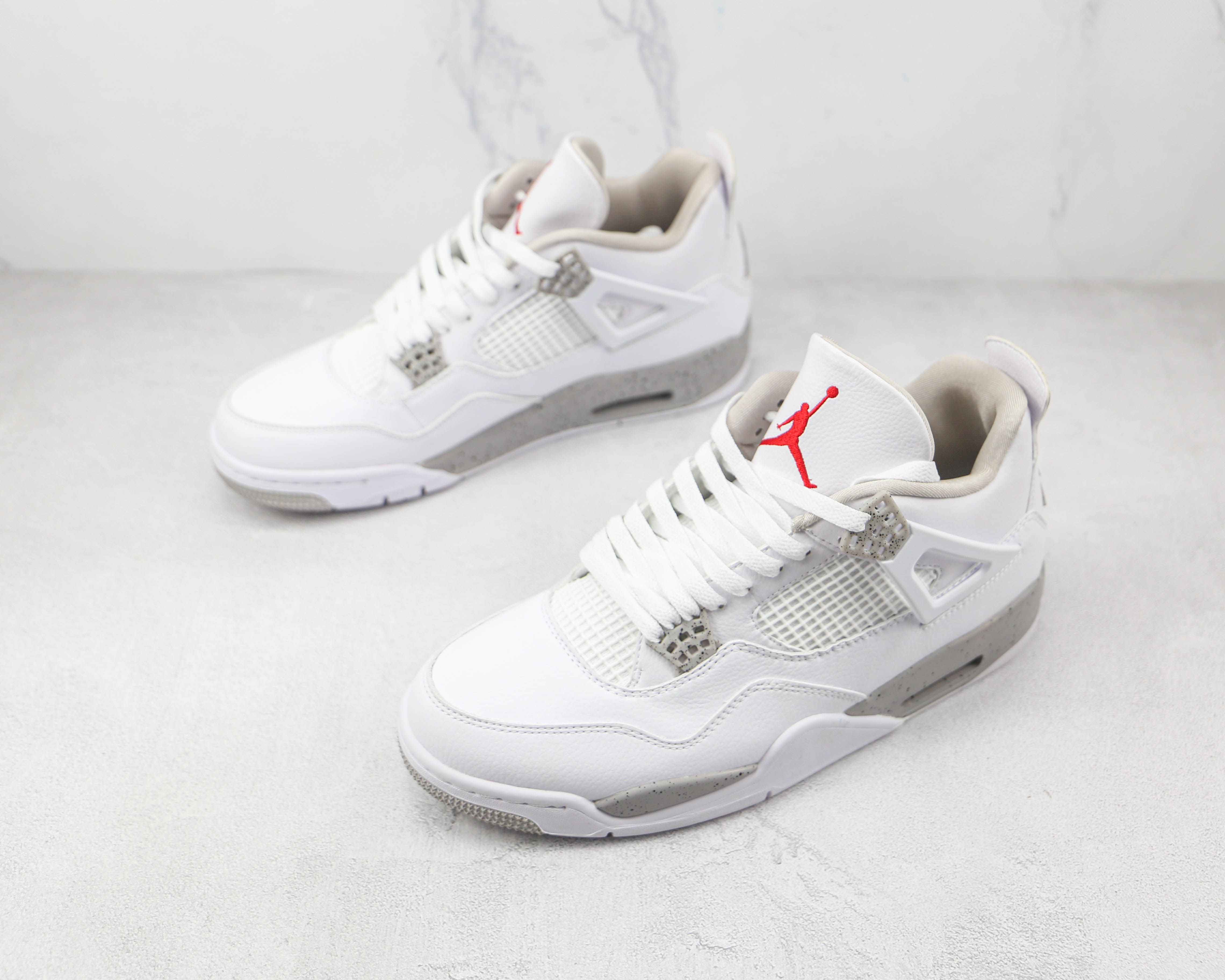 Air Jordan 4 Retro Tech White