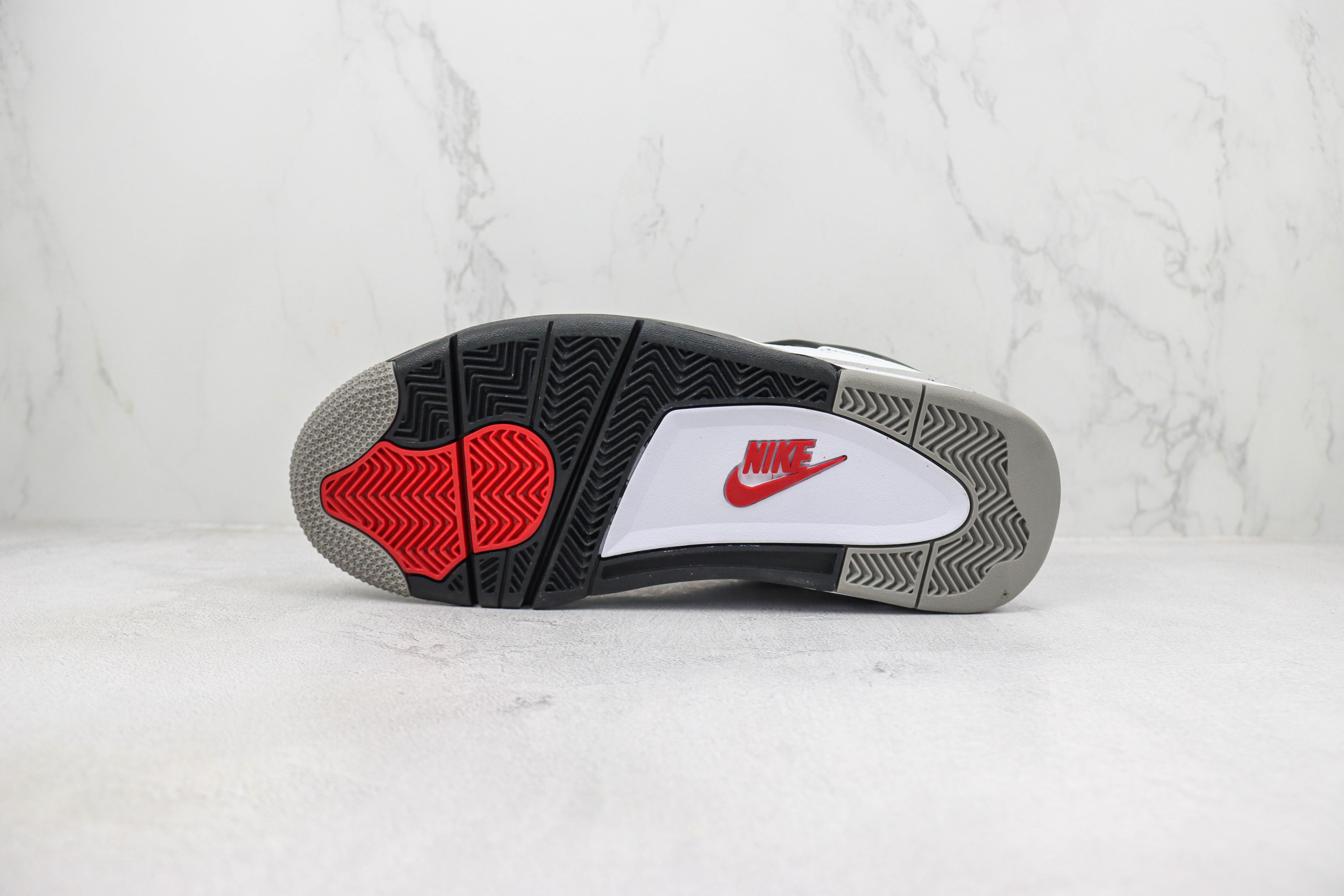 Air Jordan 4 Retro“What The”