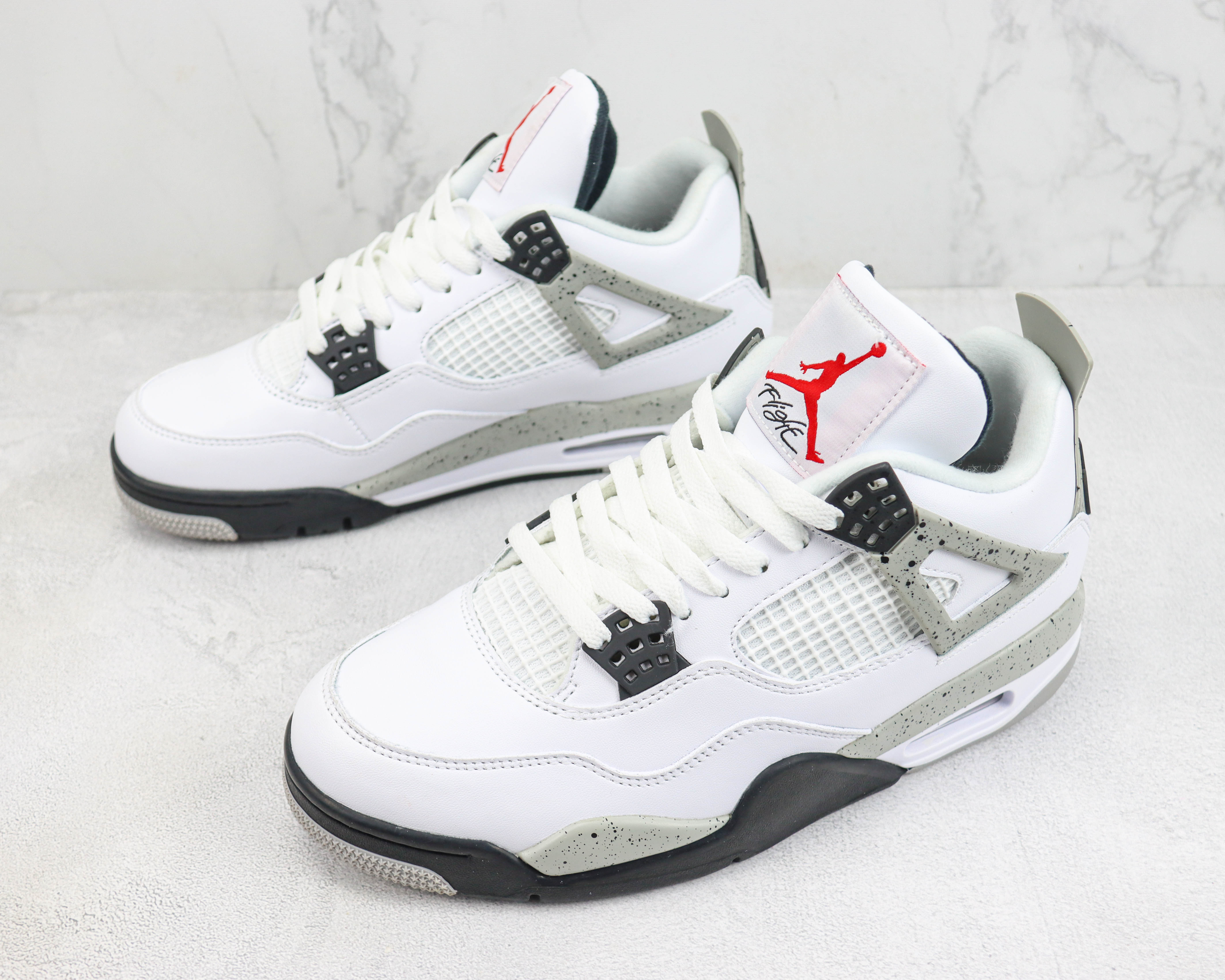 Air Jordan 4 Retro White Cement